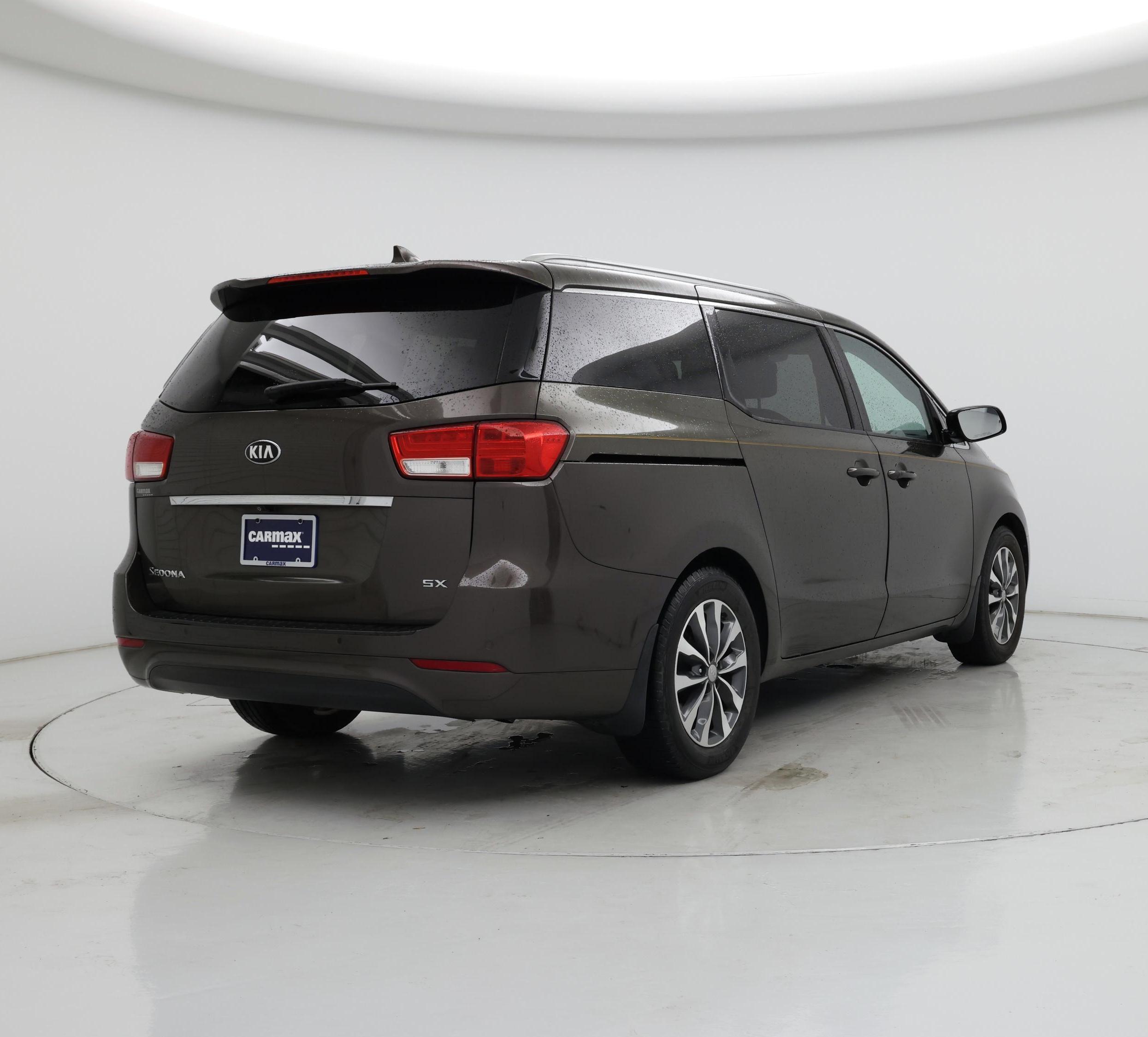 Thumbnail: 2016 Kia Sedona - 8