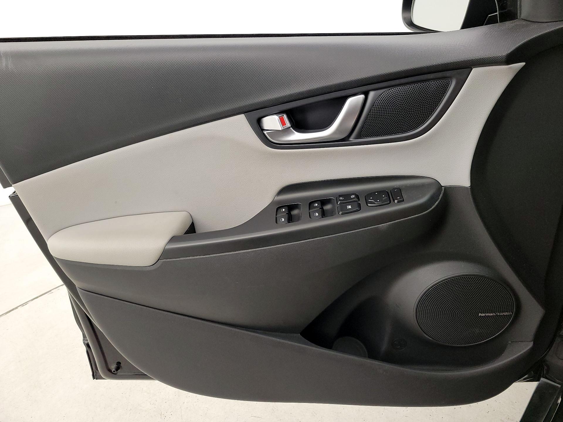 Thumbnail: 2022 Hyundai Kona - 12