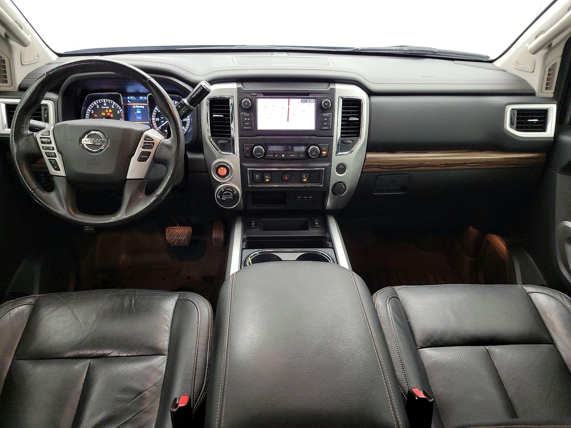 Thumbnail: 2019 Nissan Titan - 9