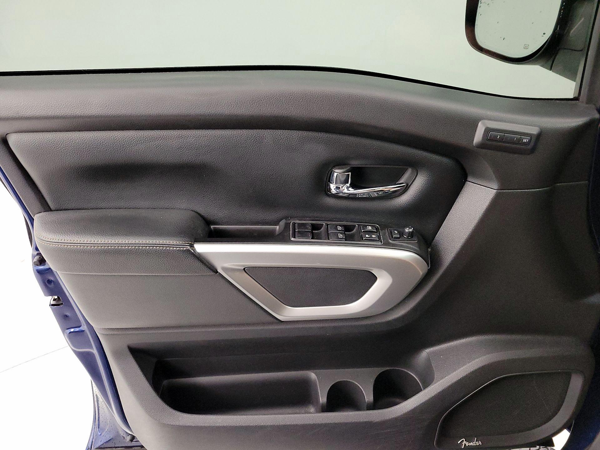 Thumbnail: 2019 Nissan Titan - 12