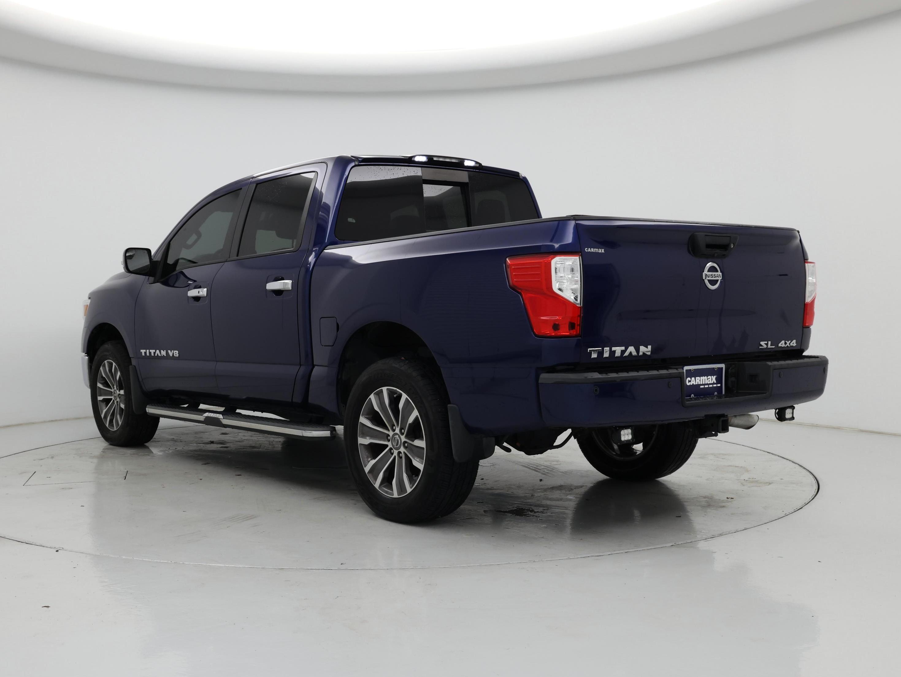 Thumbnail: 2019 Nissan Titan - 2