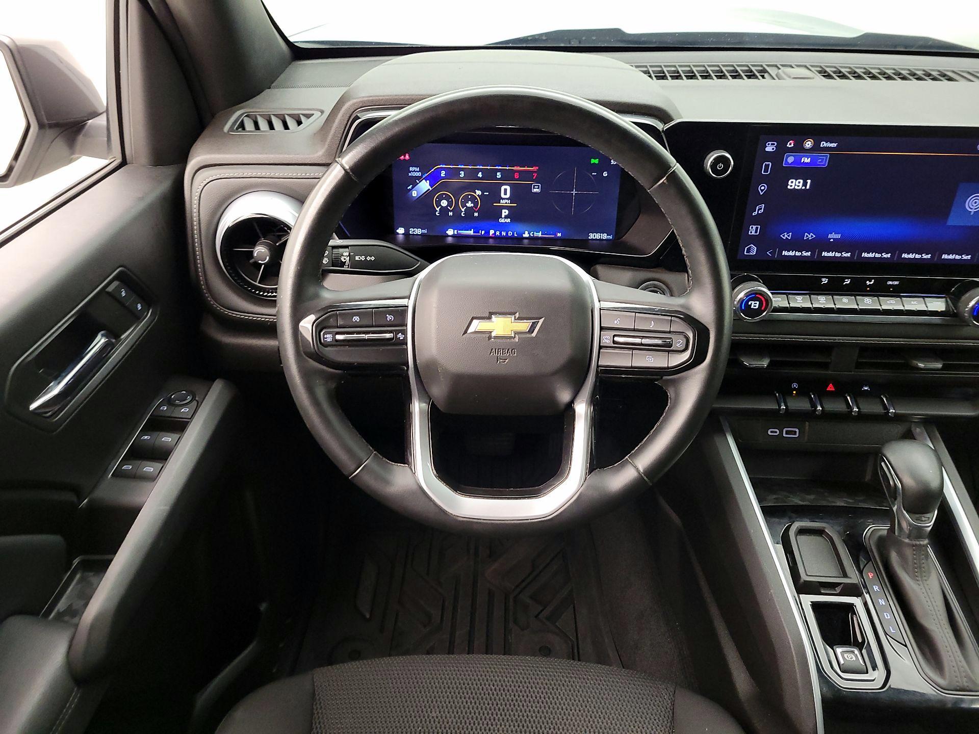 Thumbnail: 2024 Chevrolet Colorado - 10