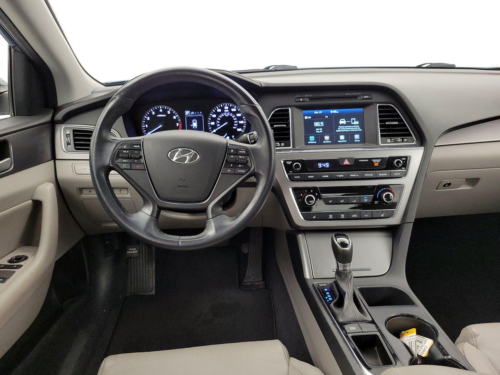 Thumbnail: 2017 Hyundai Sonata - 10