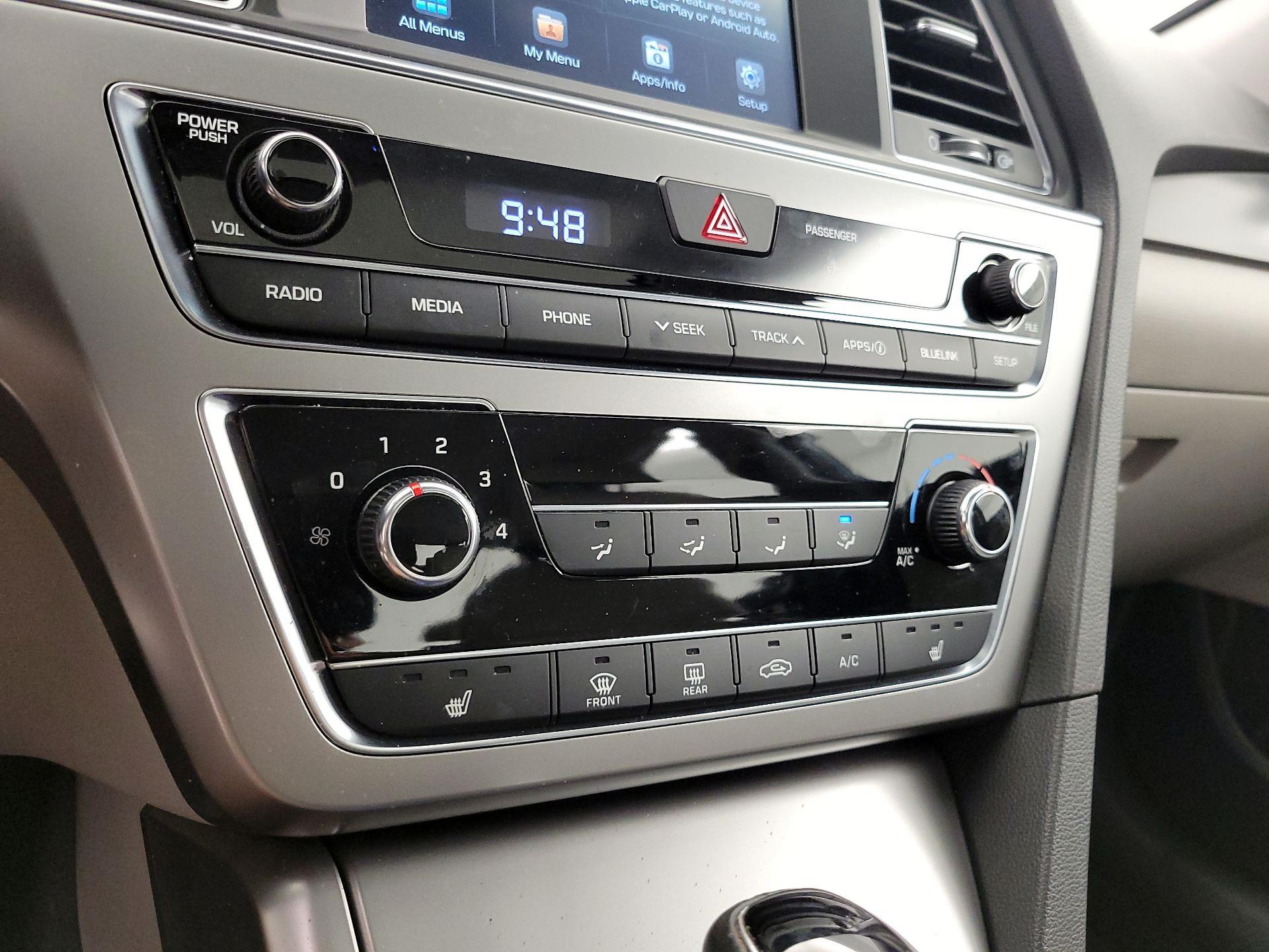 Thumbnail: 2017 Hyundai Sonata - 16