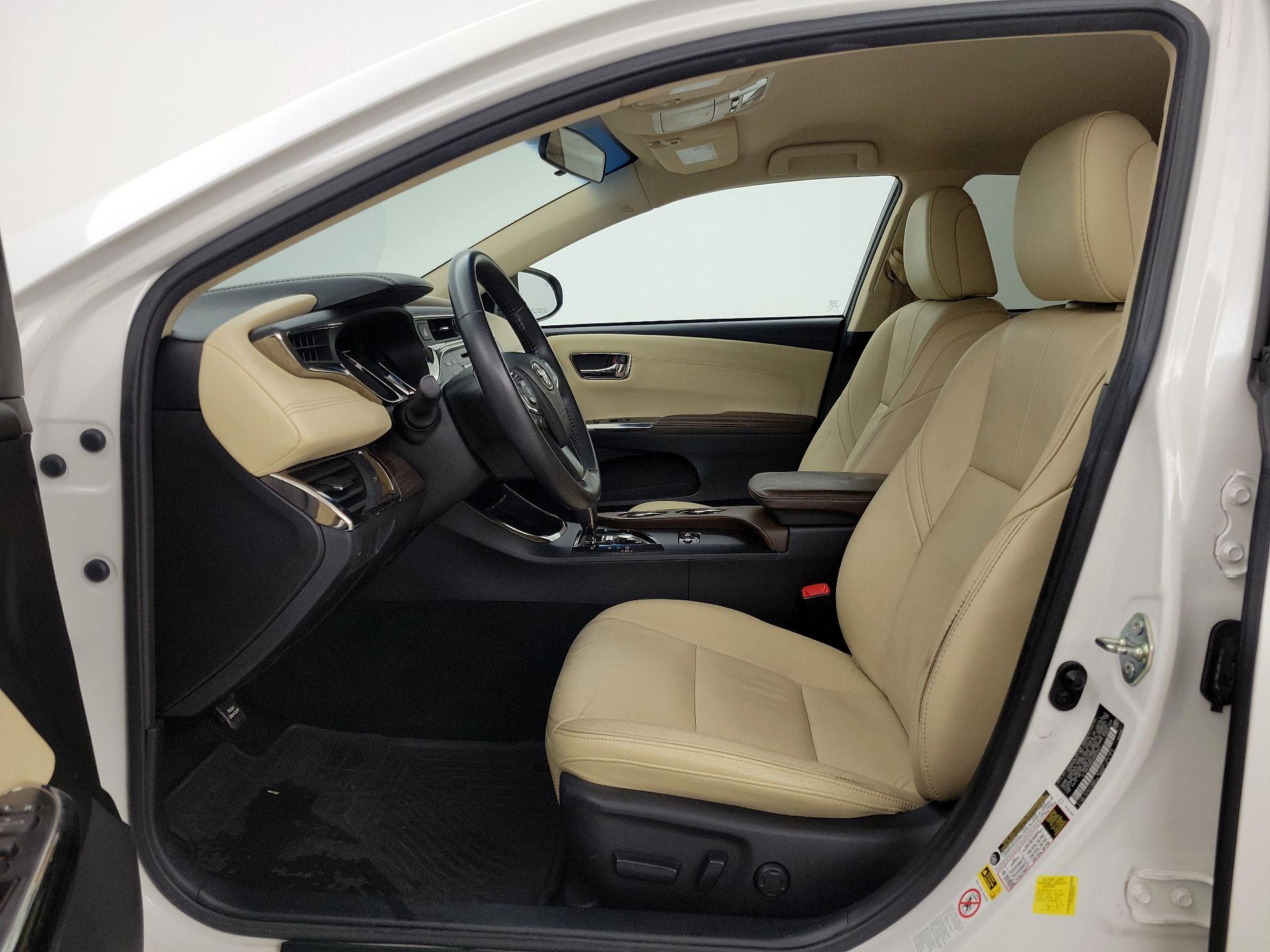 Thumbnail: 2014 Toyota Avalon - 11