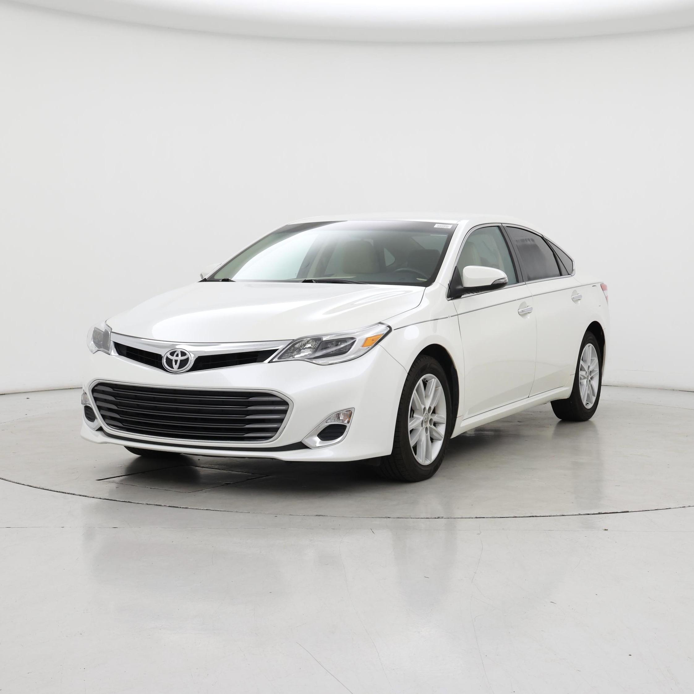 Thumbnail: 2014 Toyota Avalon - 4