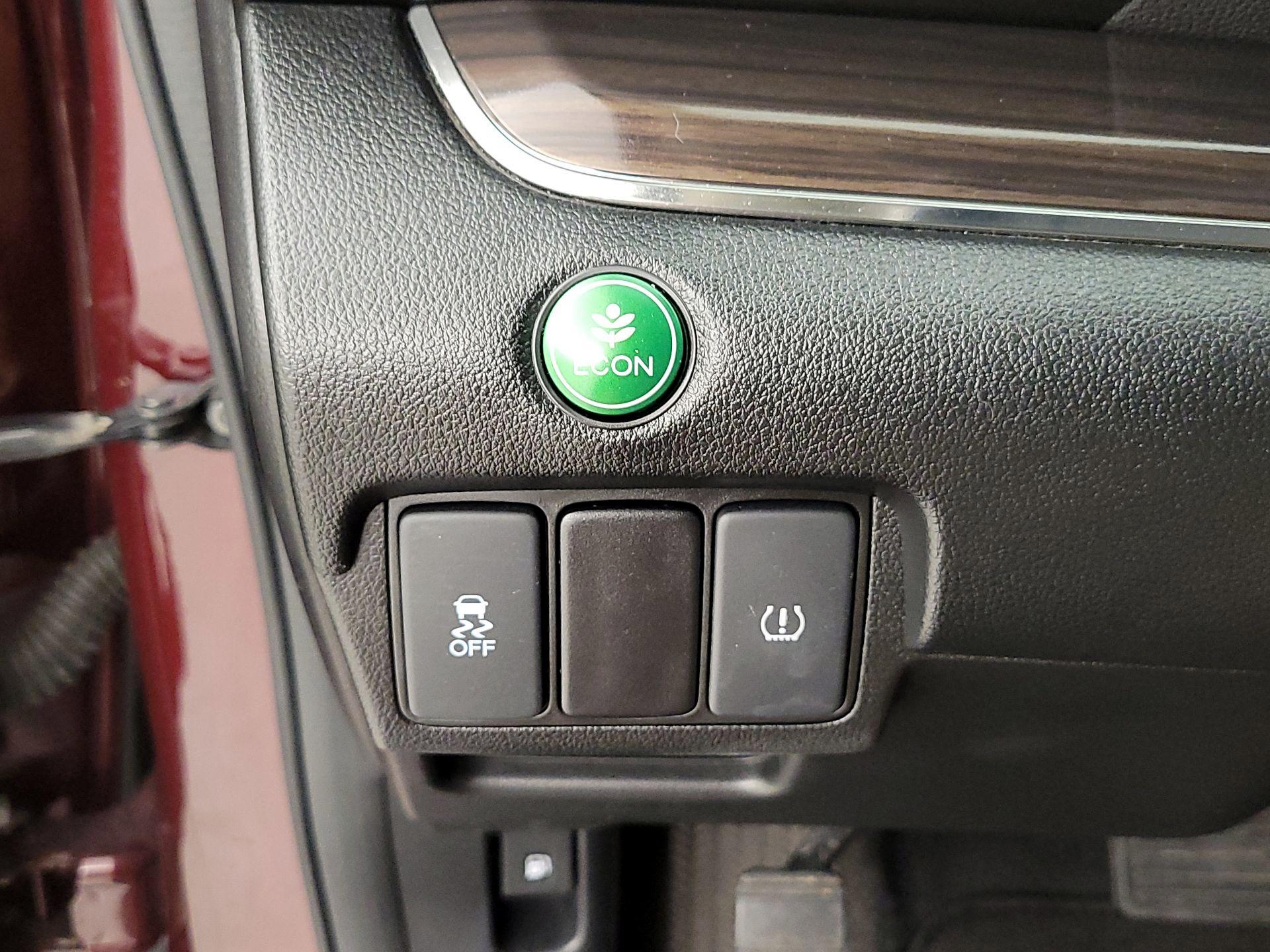 Thumbnail: 2015 Honda CR-V - 13