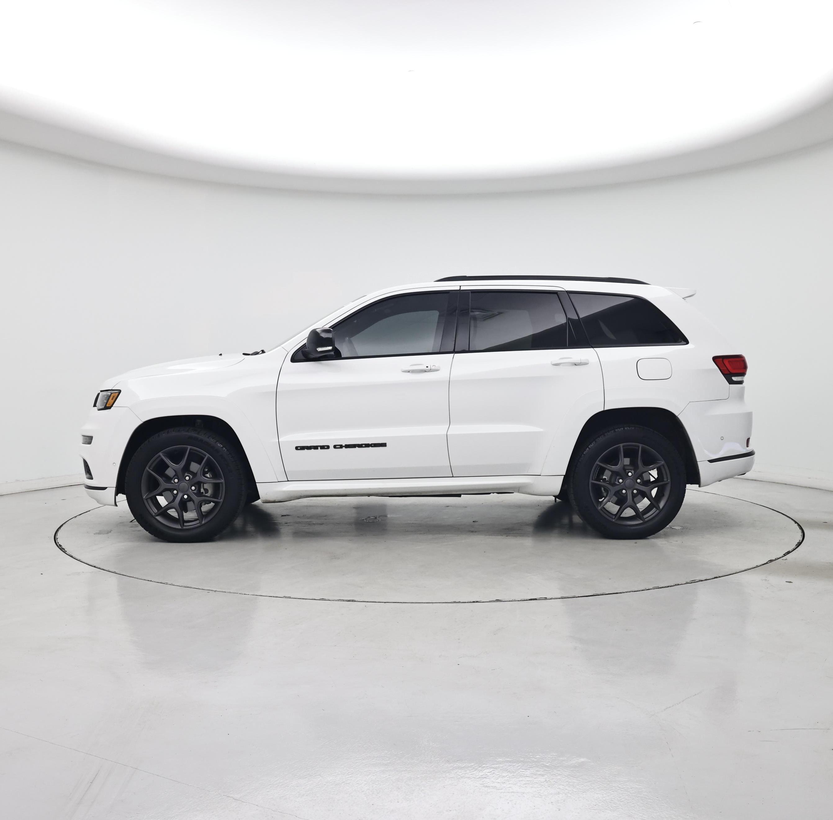 Thumbnail: 2019 Jeep Grand Cherokee - 3