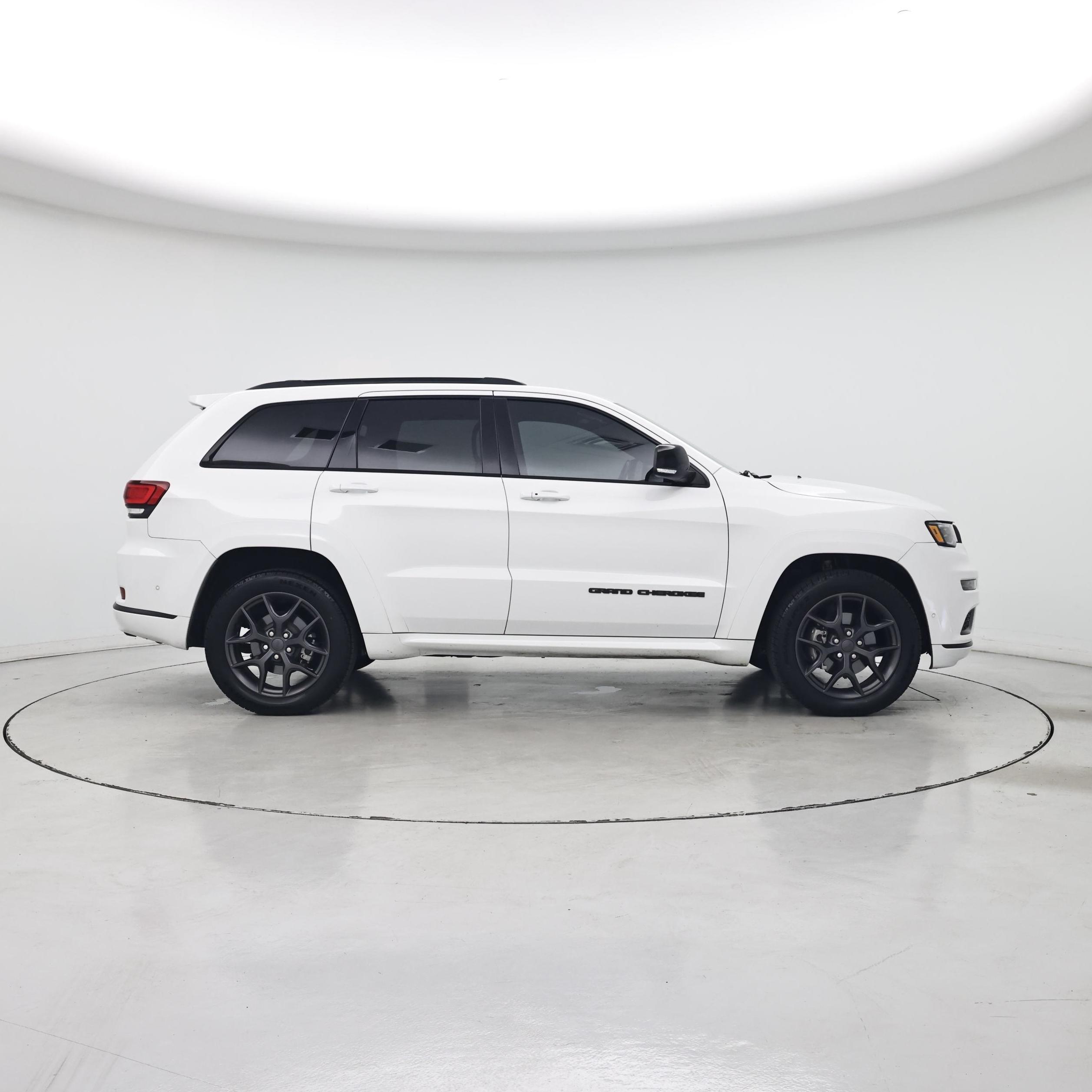 Thumbnail: 2019 Jeep Grand Cherokee - 7