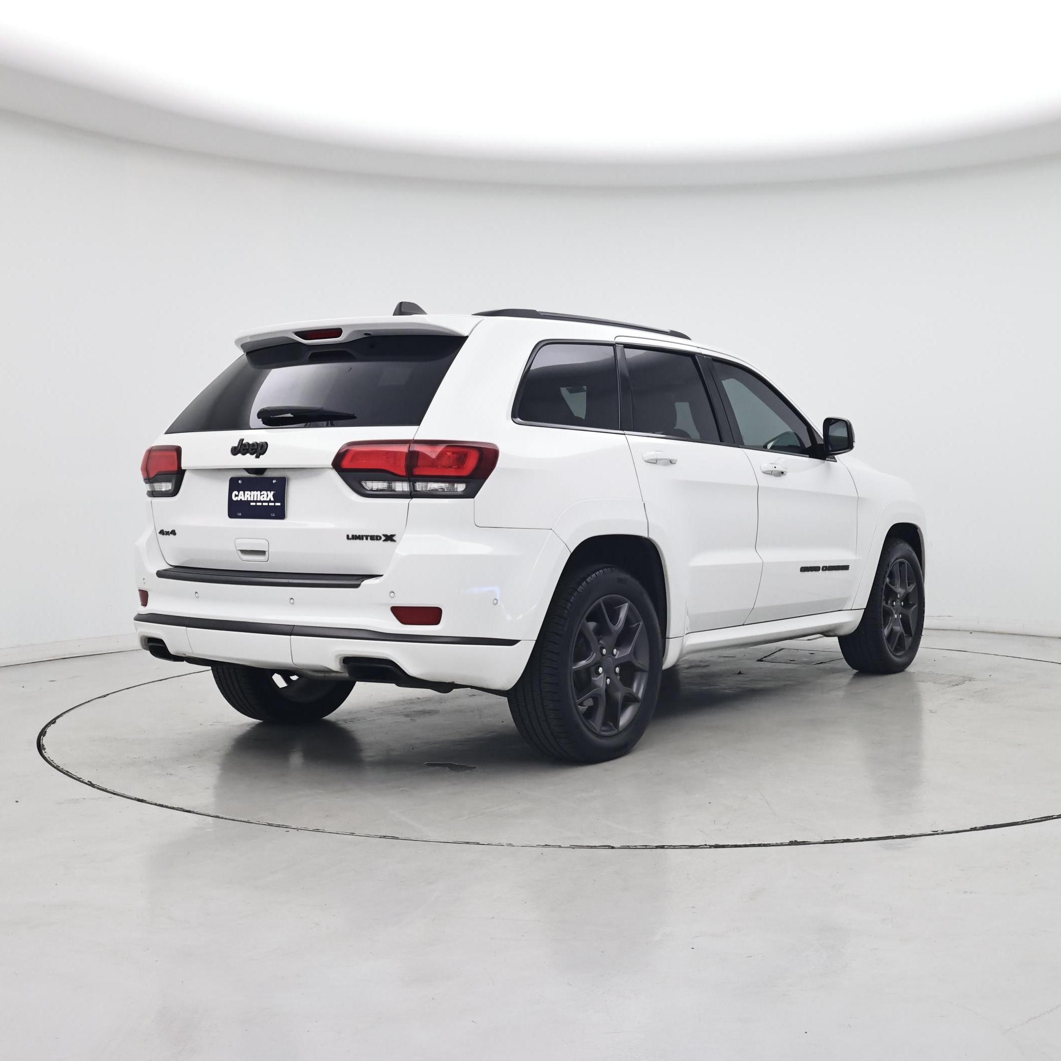 Thumbnail: 2019 Jeep Grand Cherokee - 8