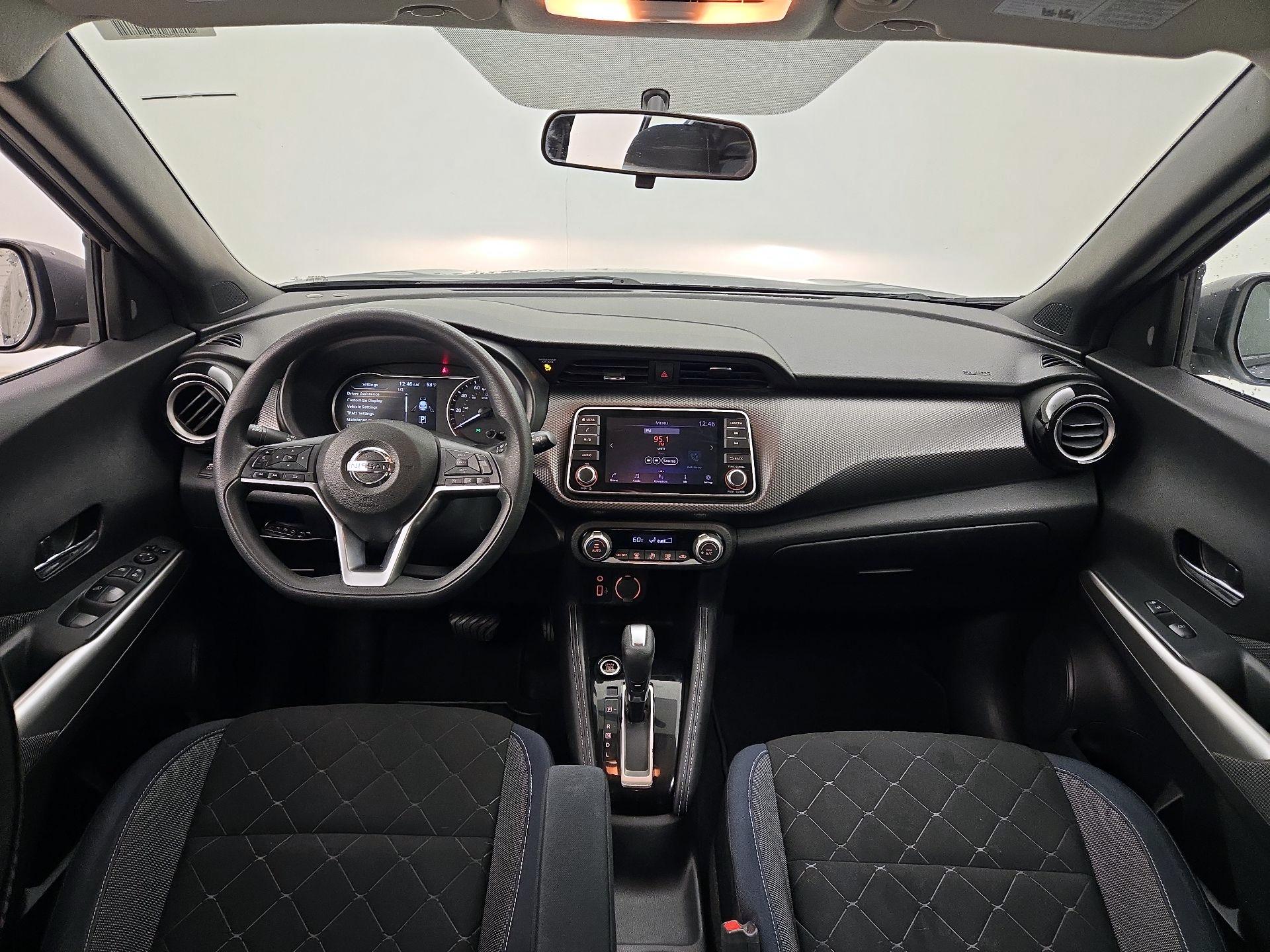 Thumbnail: 2018 Nissan Kicks - 9