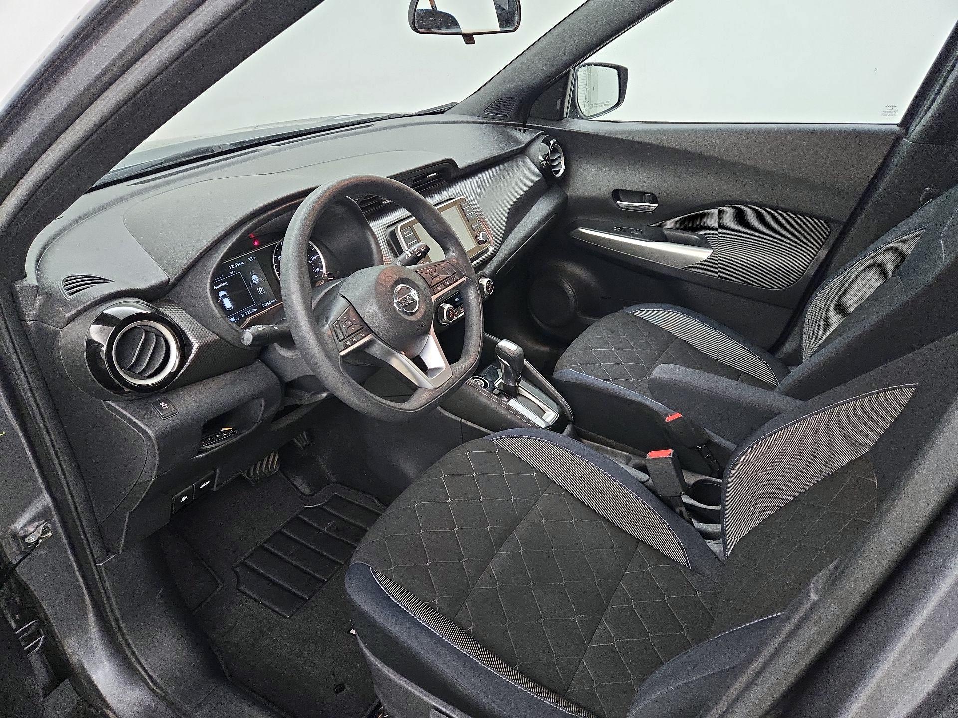 Thumbnail: 2018 Nissan Kicks - 11