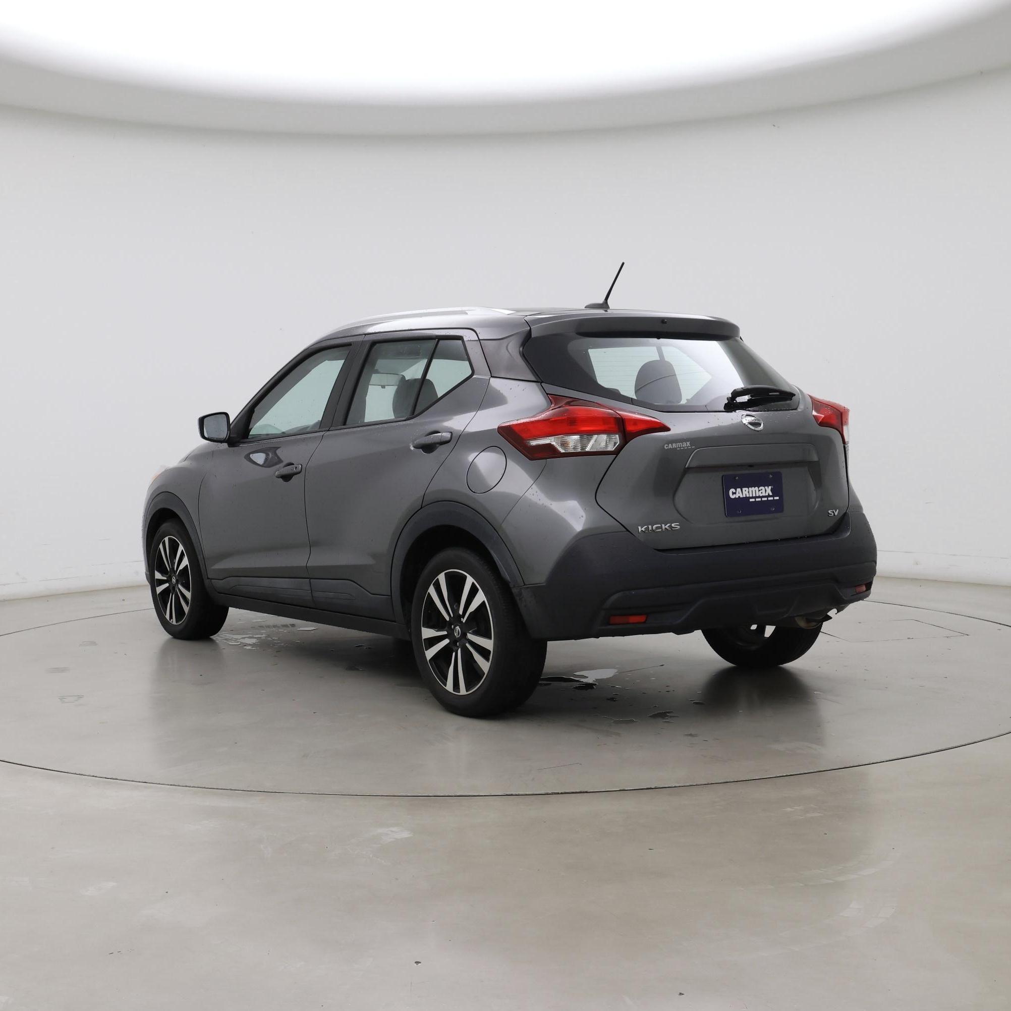 Thumbnail: 2018 Nissan Kicks - 2