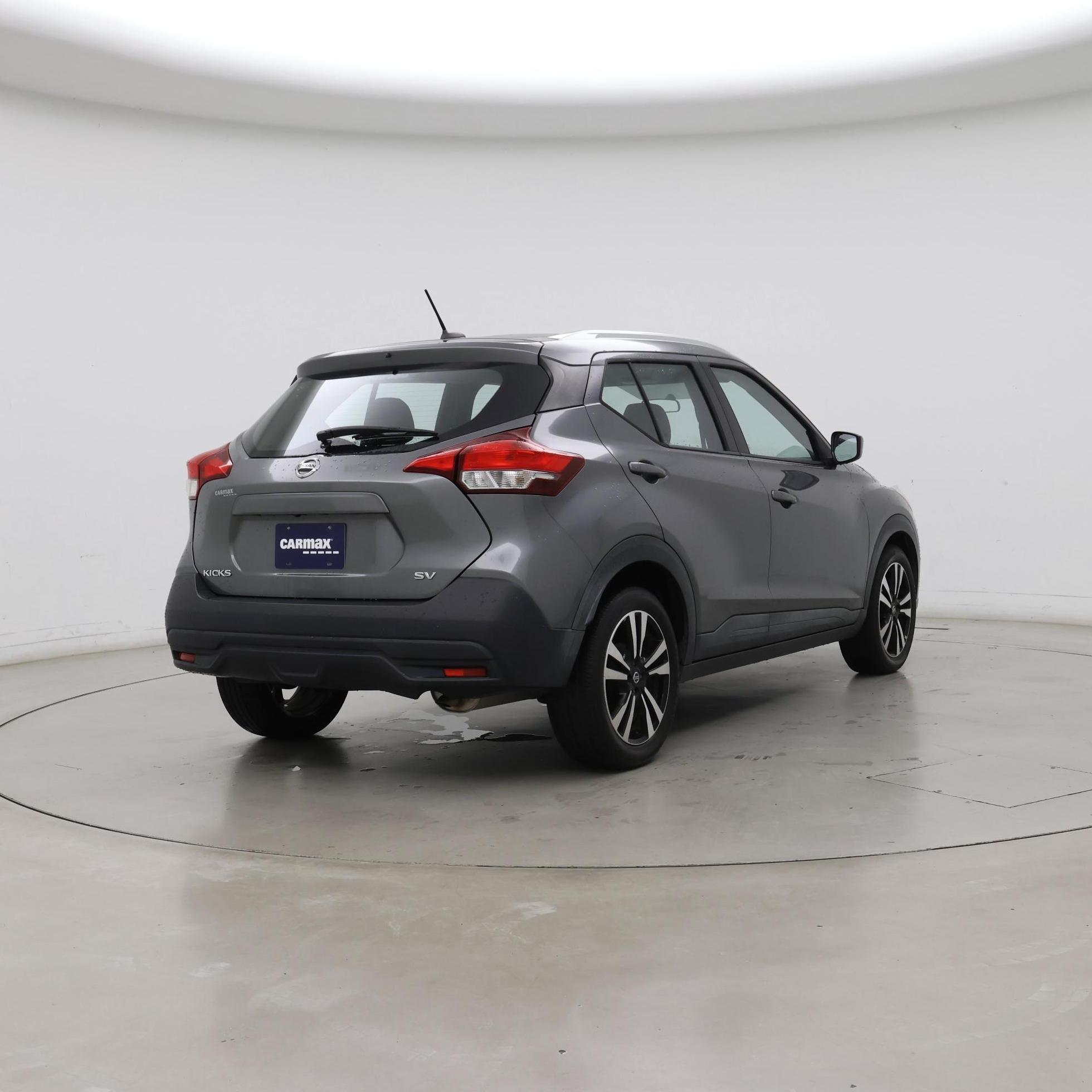Thumbnail: 2018 Nissan Kicks - 8