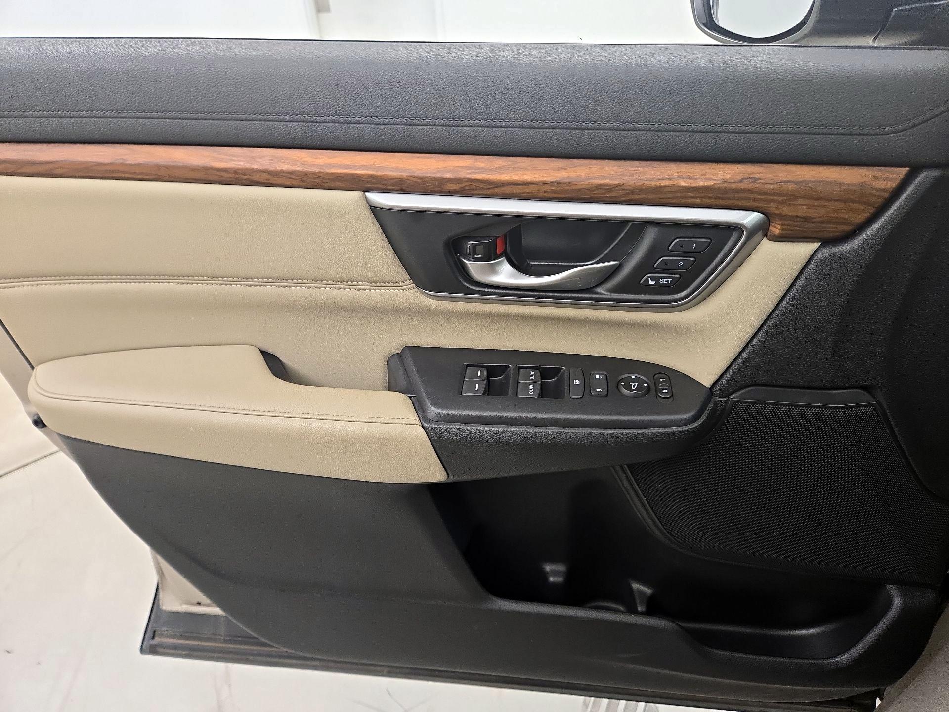 Thumbnail: 2019 Honda CR-V - 12