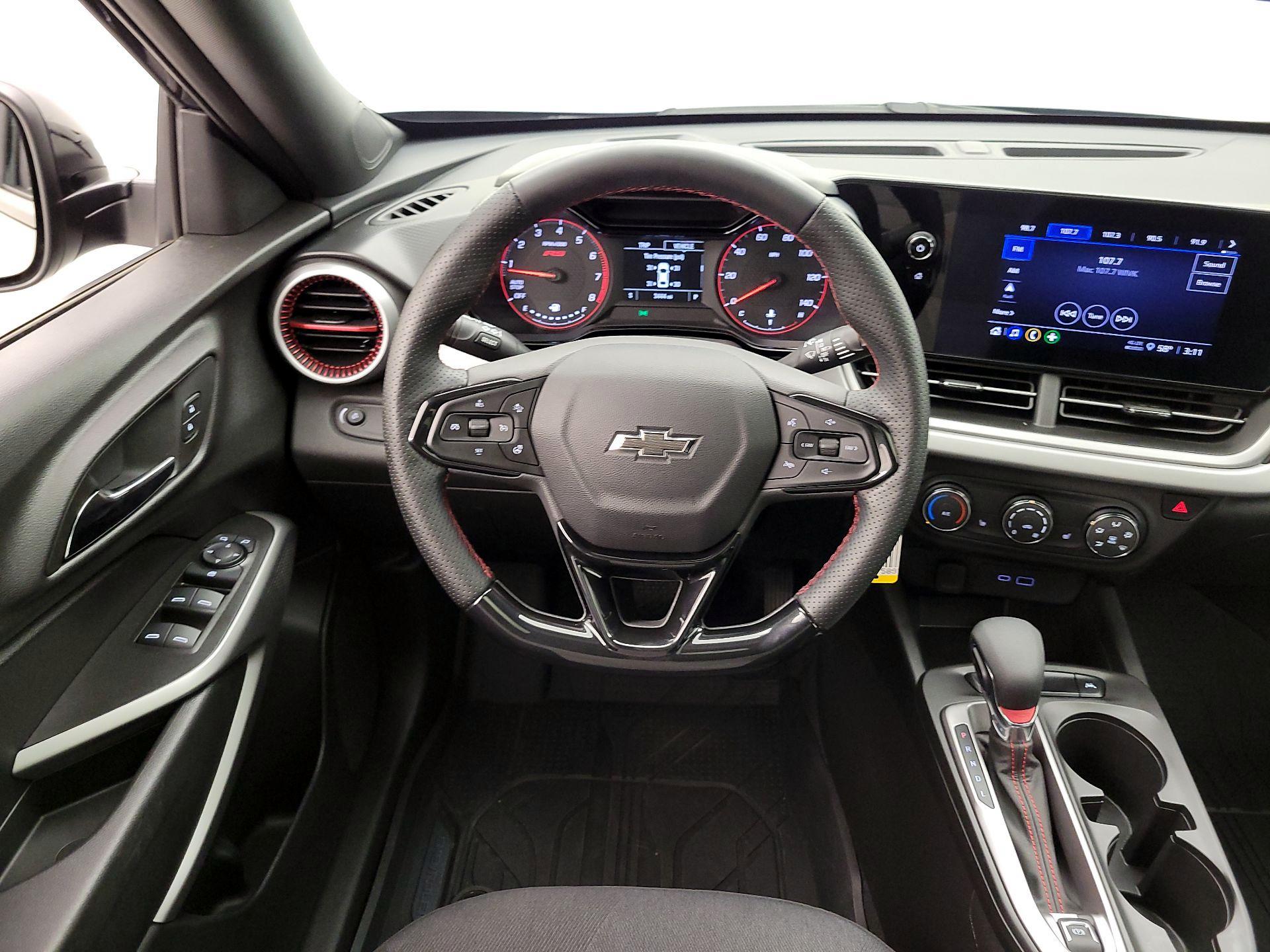 Thumbnail: 2024 Chevrolet Trax - 10