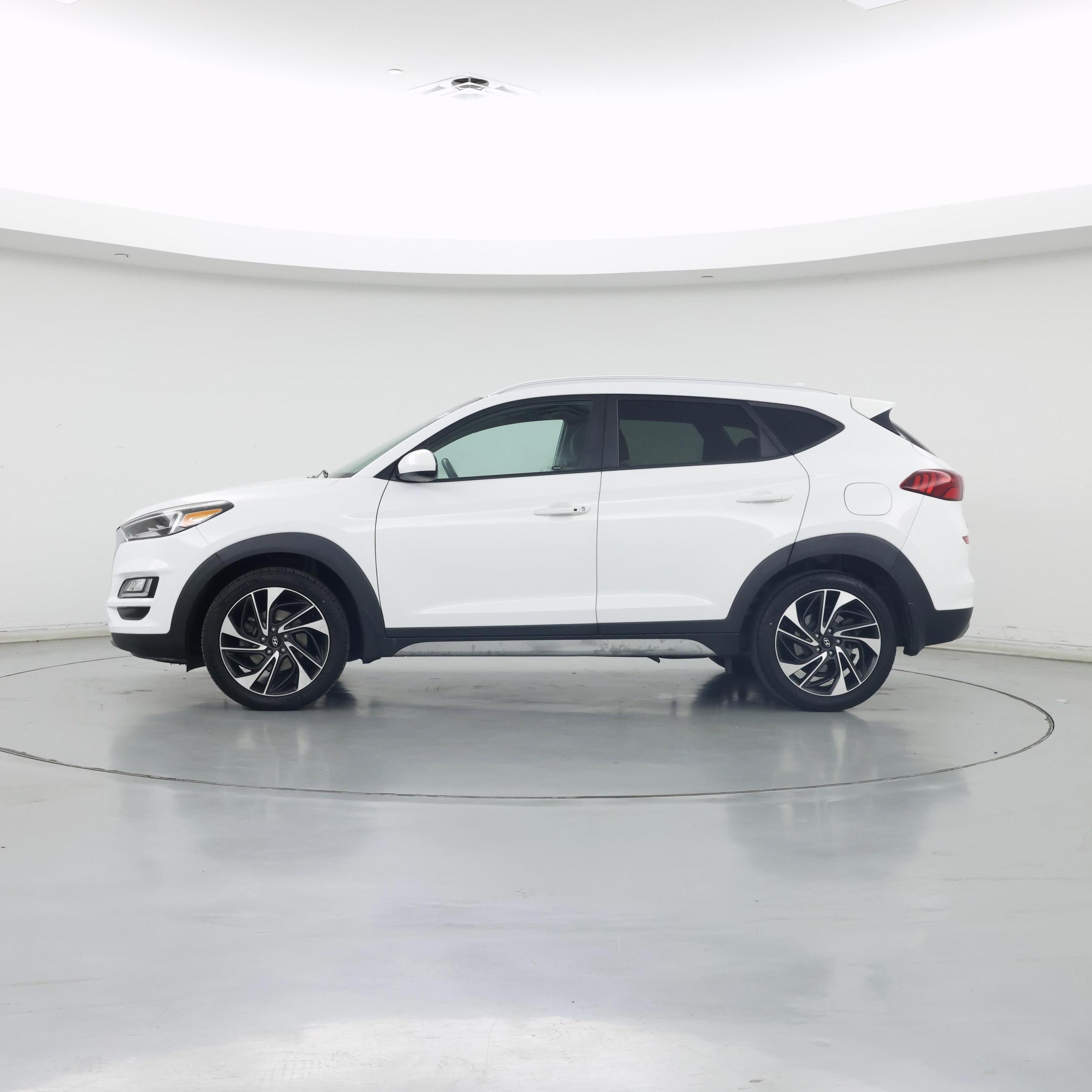 Thumbnail: 2020 Hyundai Tucson - 3