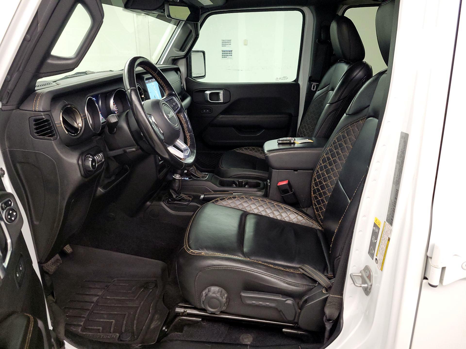 Thumbnail: 2020 Jeep Wrangler - 11