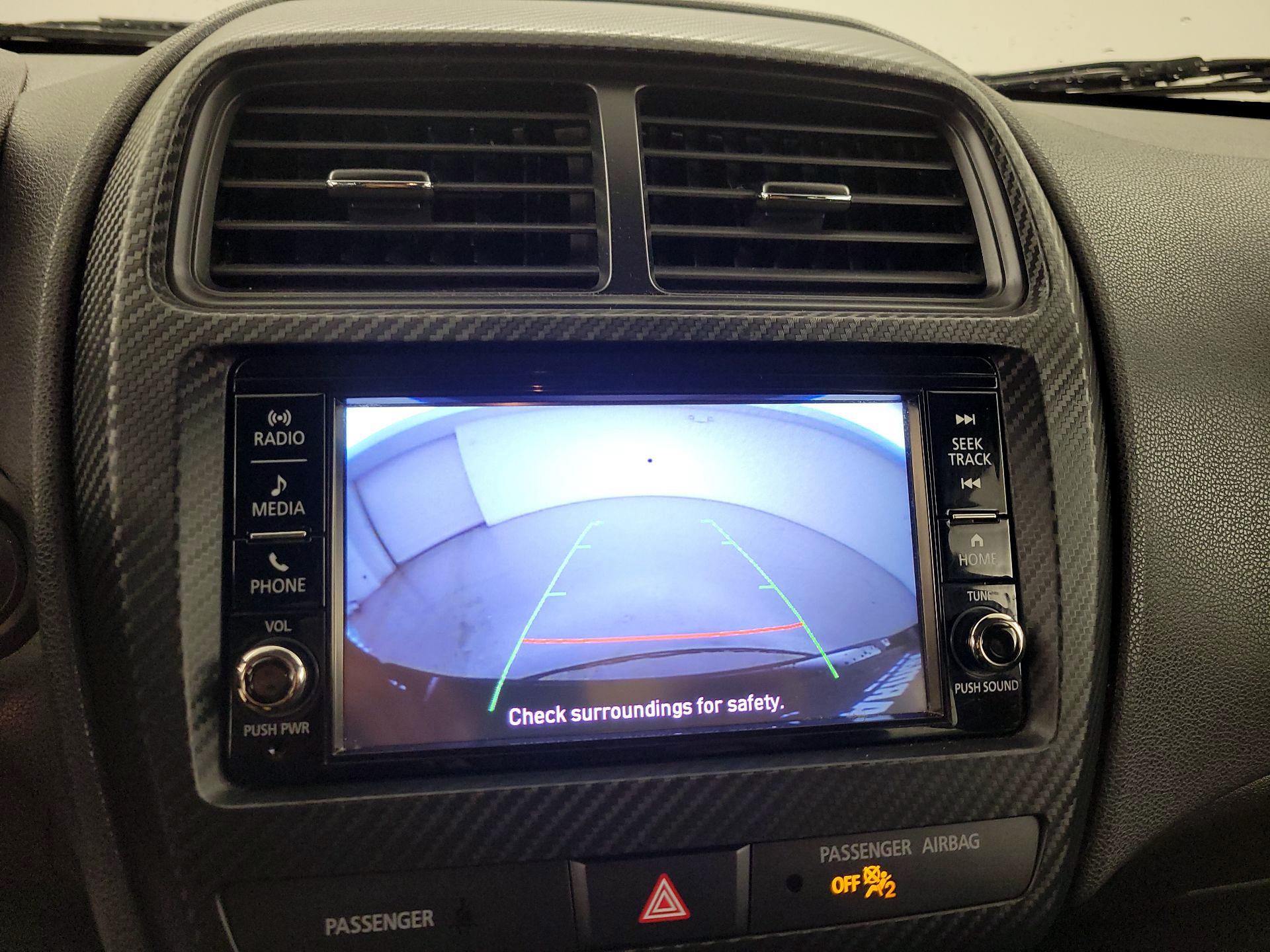 Thumbnail: 2022 Mitsubishi Outlander Sport - 14