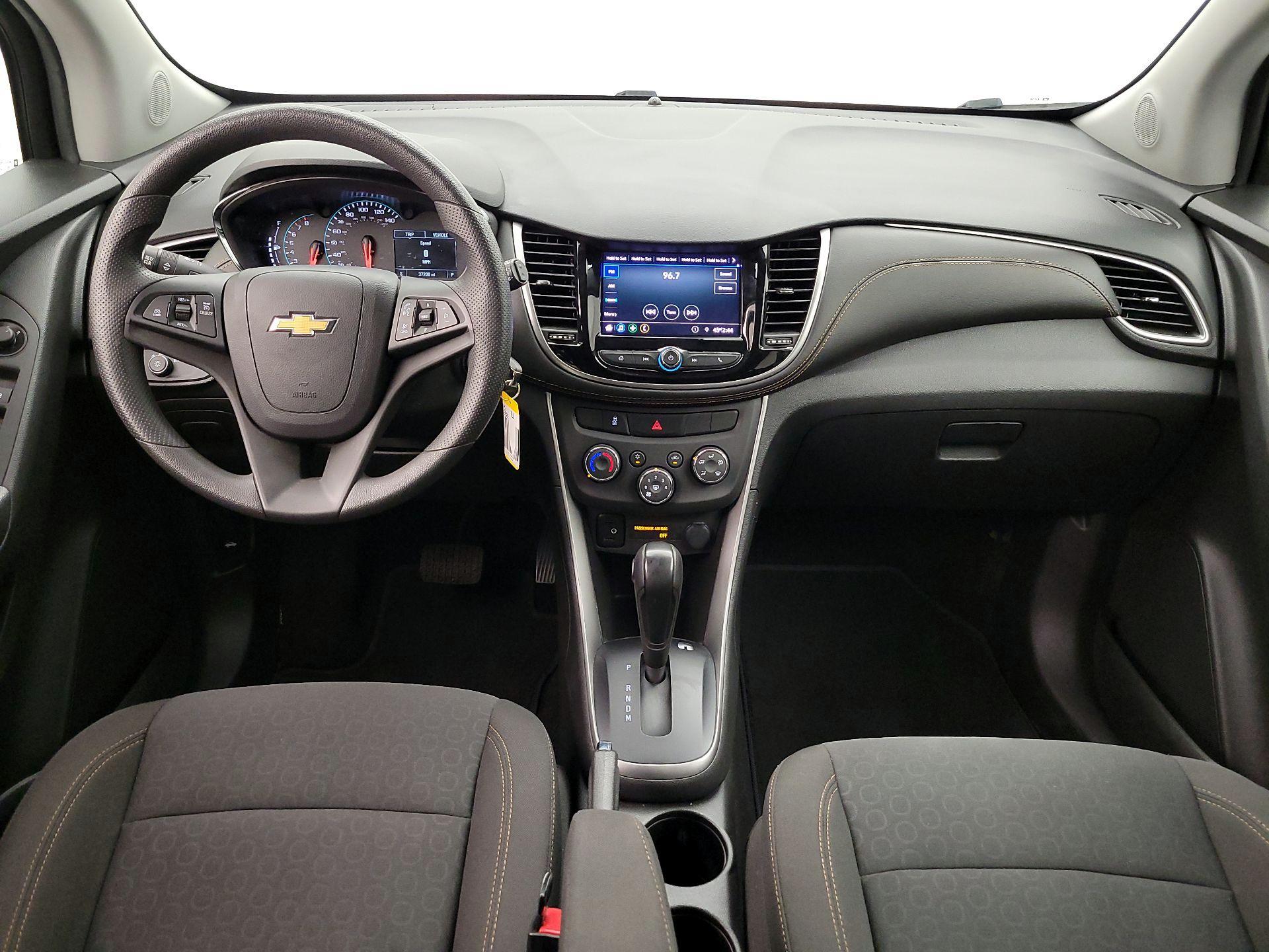 Thumbnail: 2022 Chevrolet Trax - 9