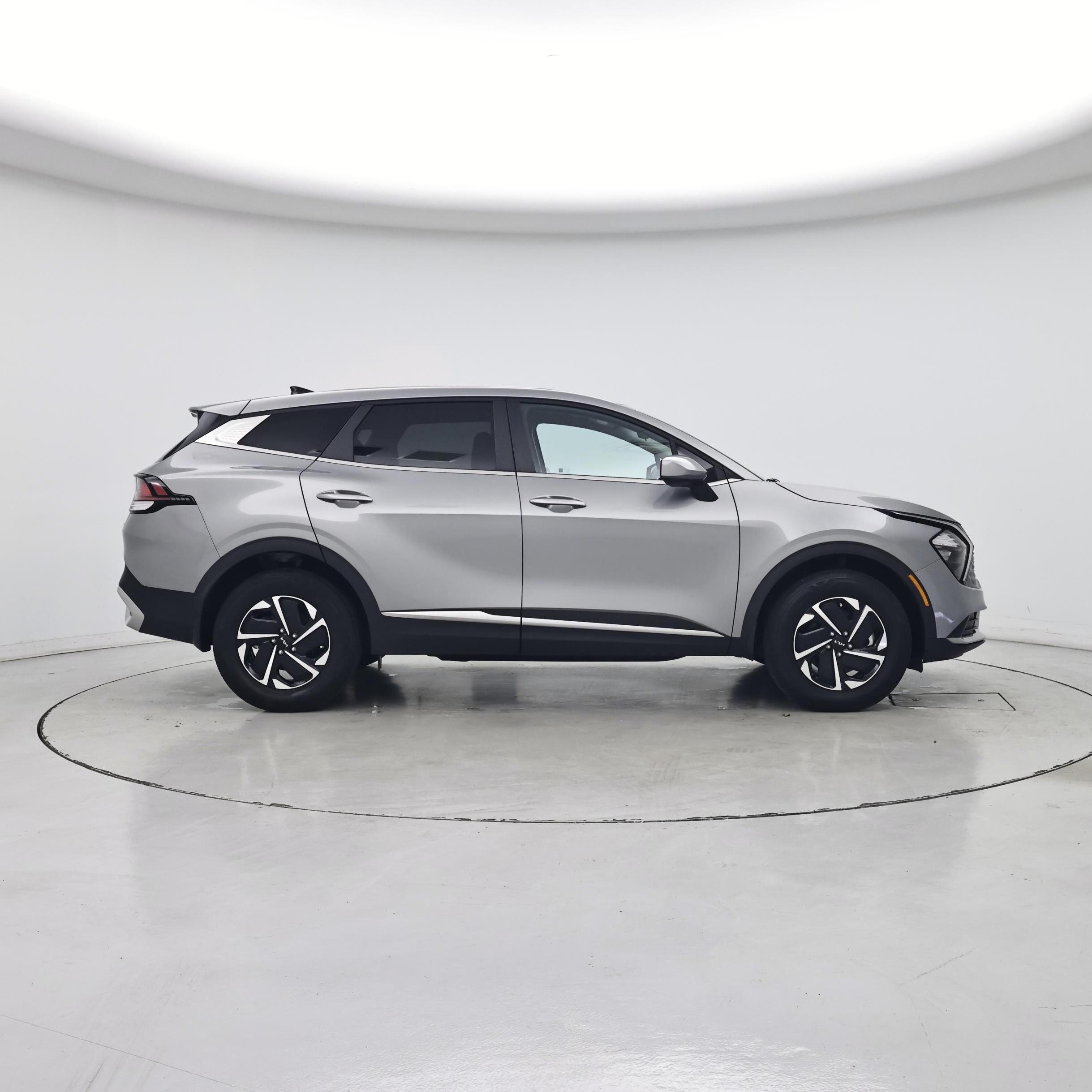 Thumbnail: 2023 Kia Sportage - 7