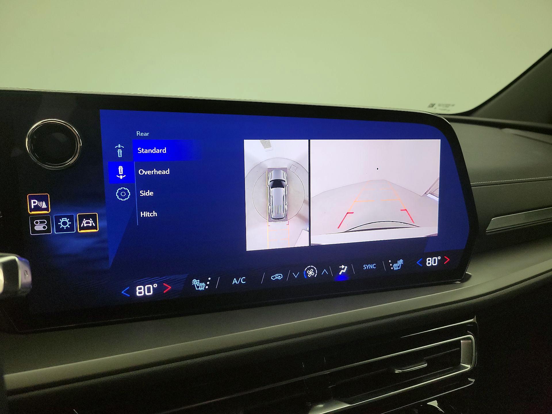 Thumbnail: 2024 Chevrolet Traverse - 14