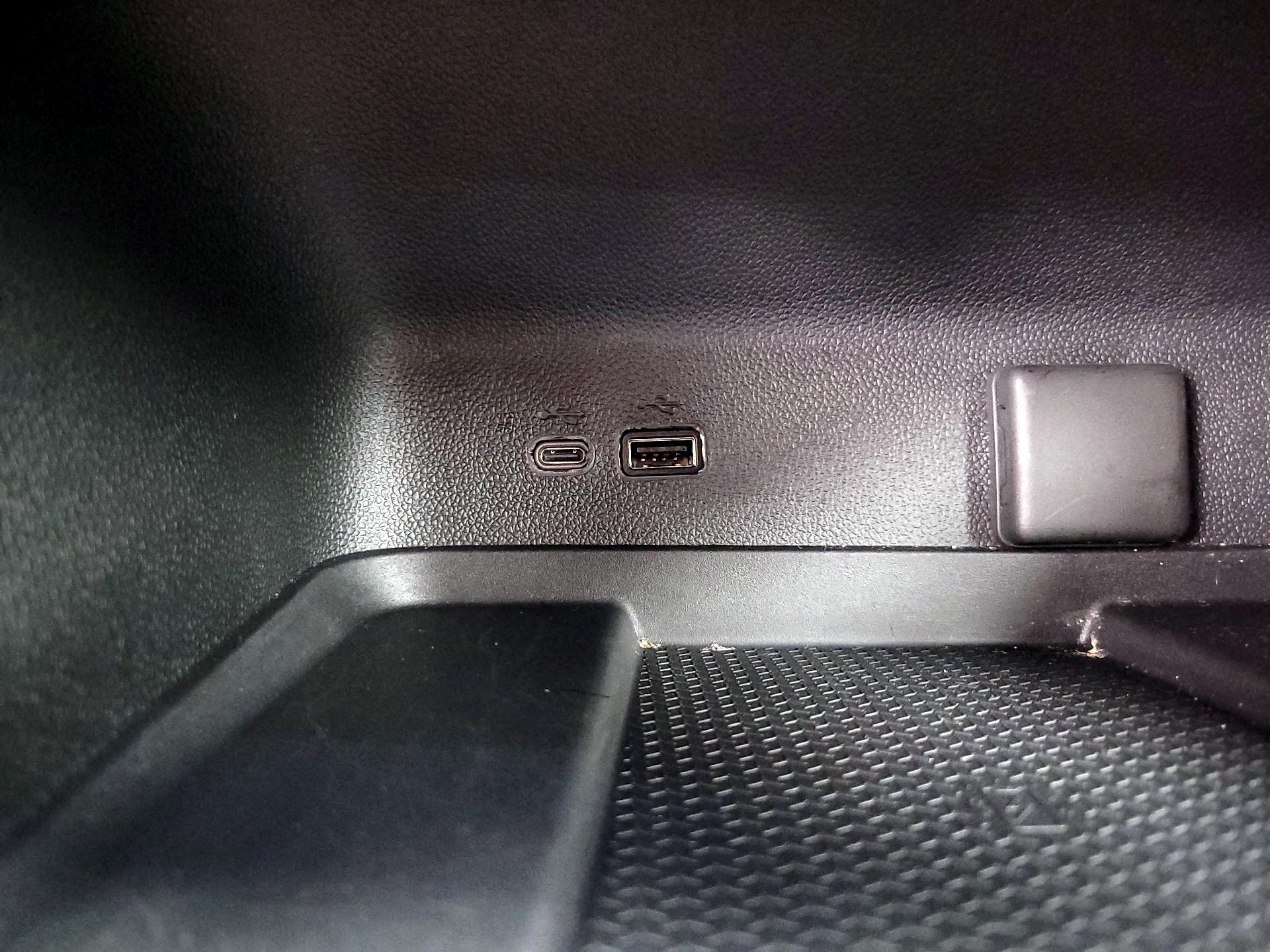 Thumbnail: 2024 Chevrolet Traverse - 18