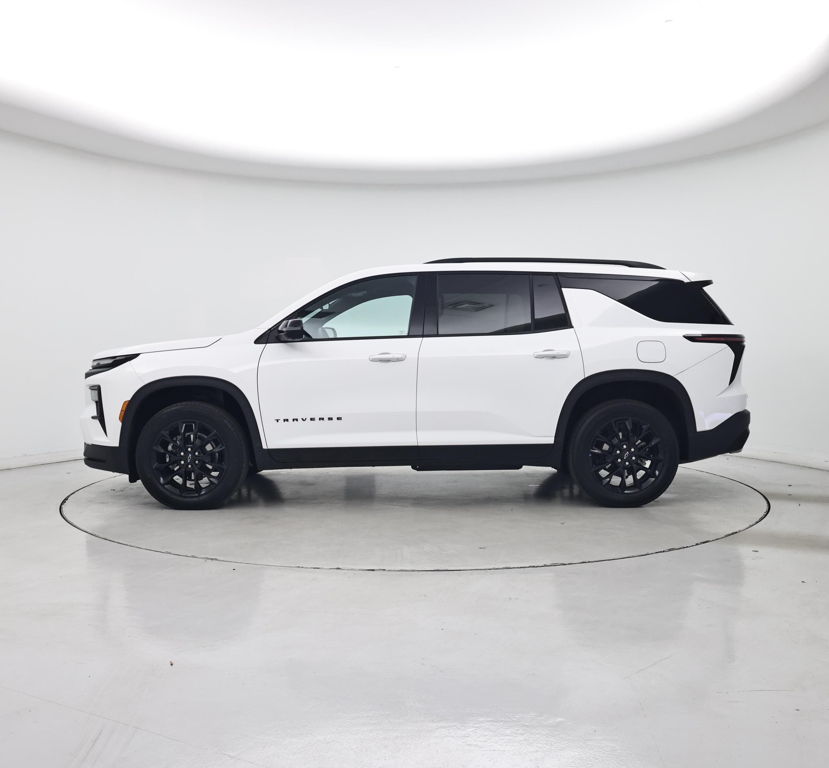 Thumbnail: 2024 Chevrolet Traverse - 3