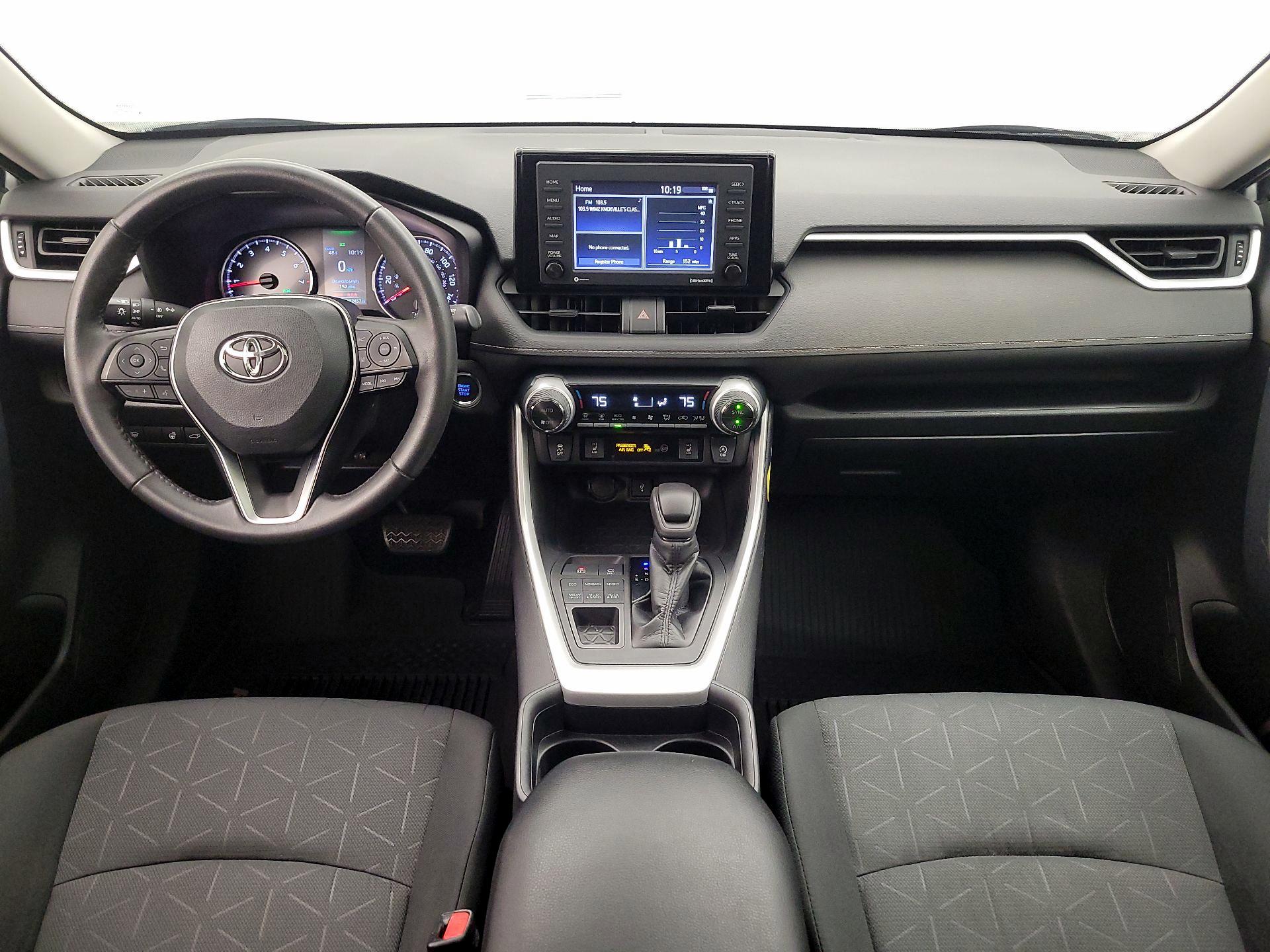 Thumbnail: 2020 Toyota RAV4 - 9