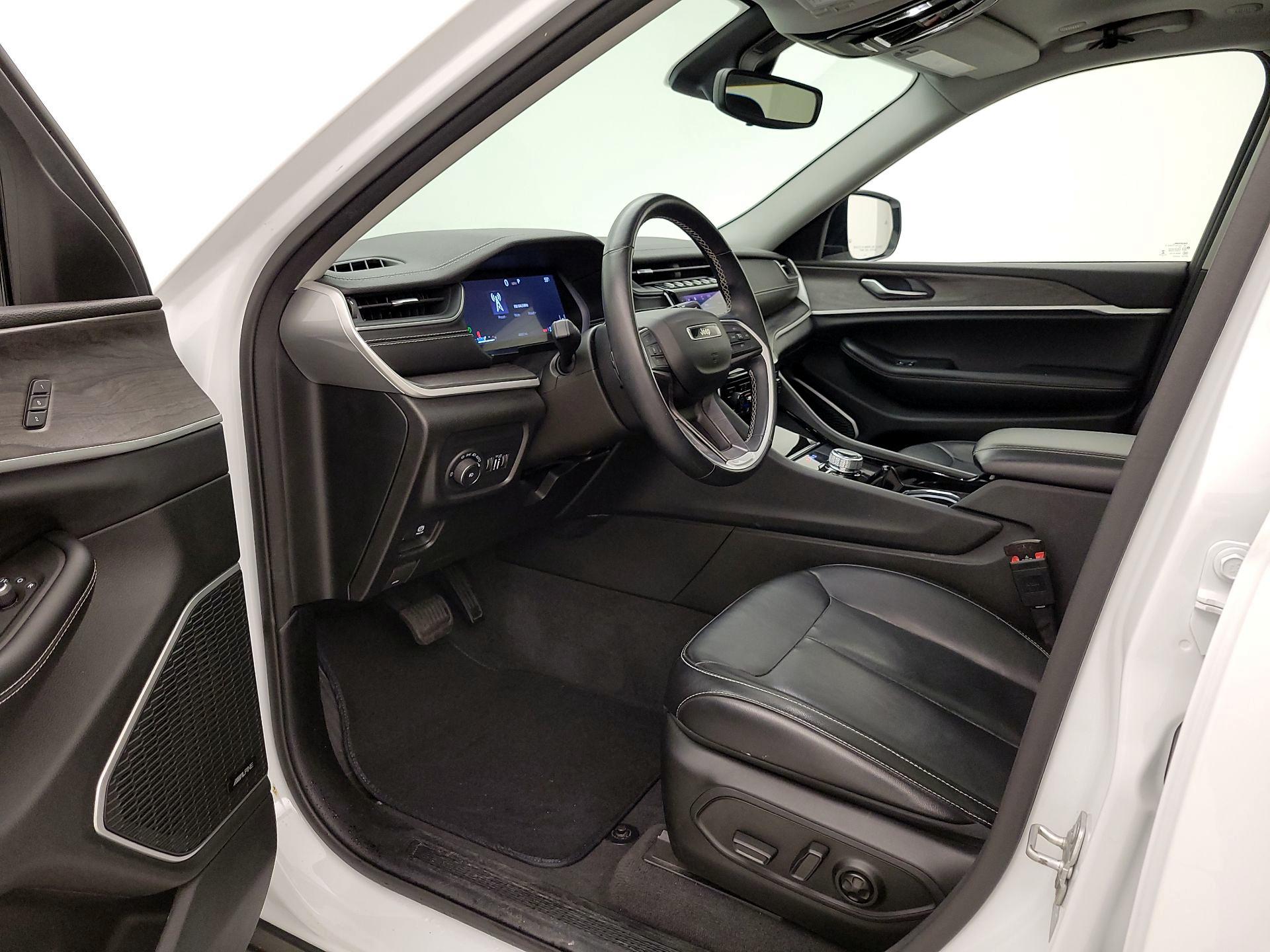 Thumbnail: 2021 Jeep Grand Cherokee L - 11