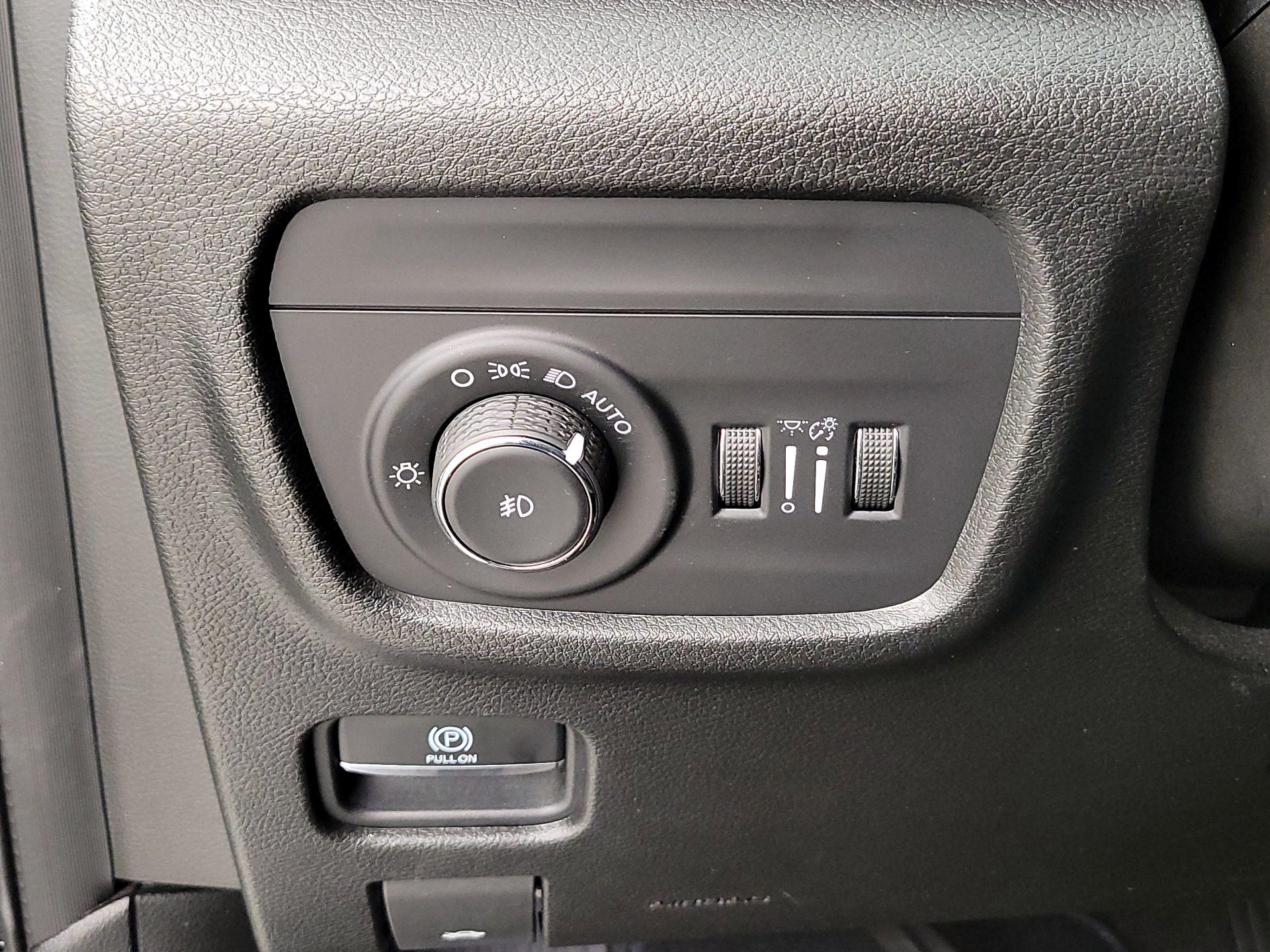 Thumbnail: 2021 Jeep Grand Cherokee L - 13