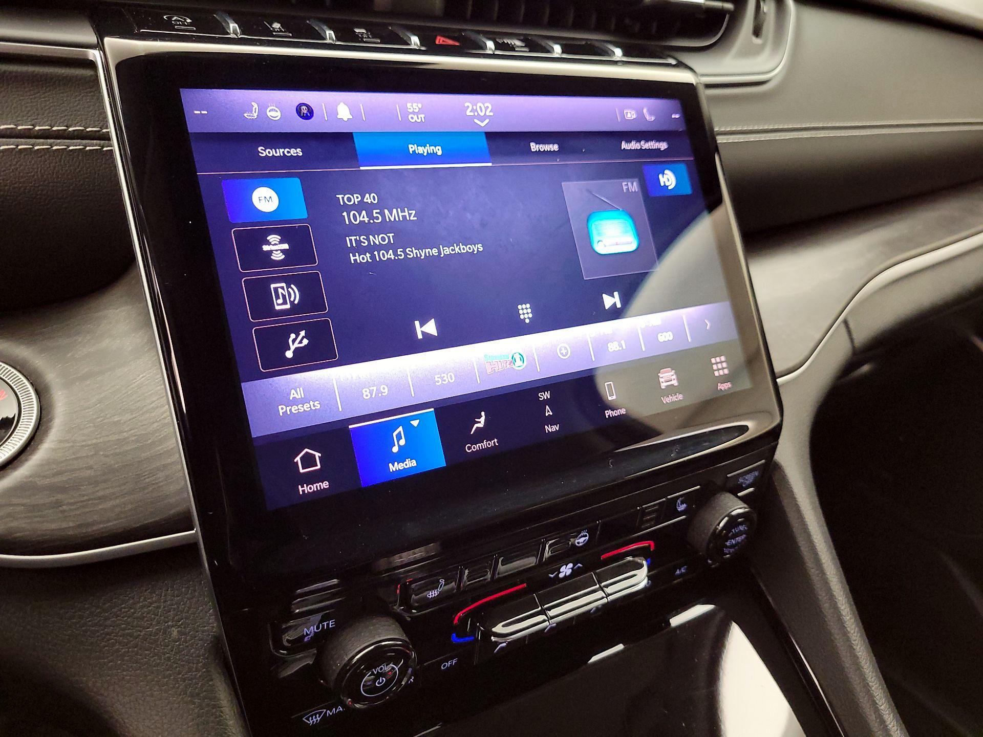 Thumbnail: 2021 Jeep Grand Cherokee L - 16