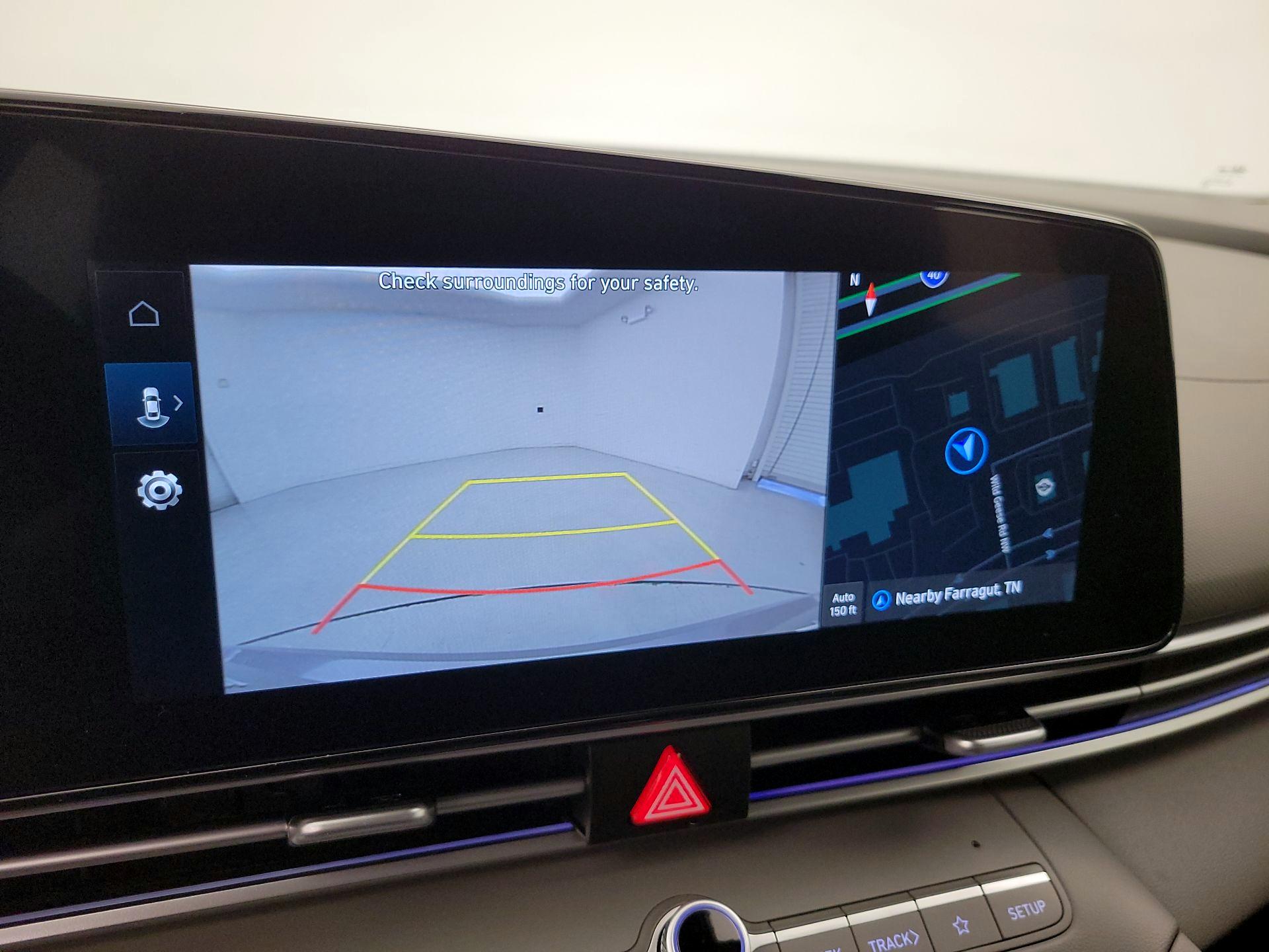 Thumbnail: 2024 Hyundai Elantra - 15