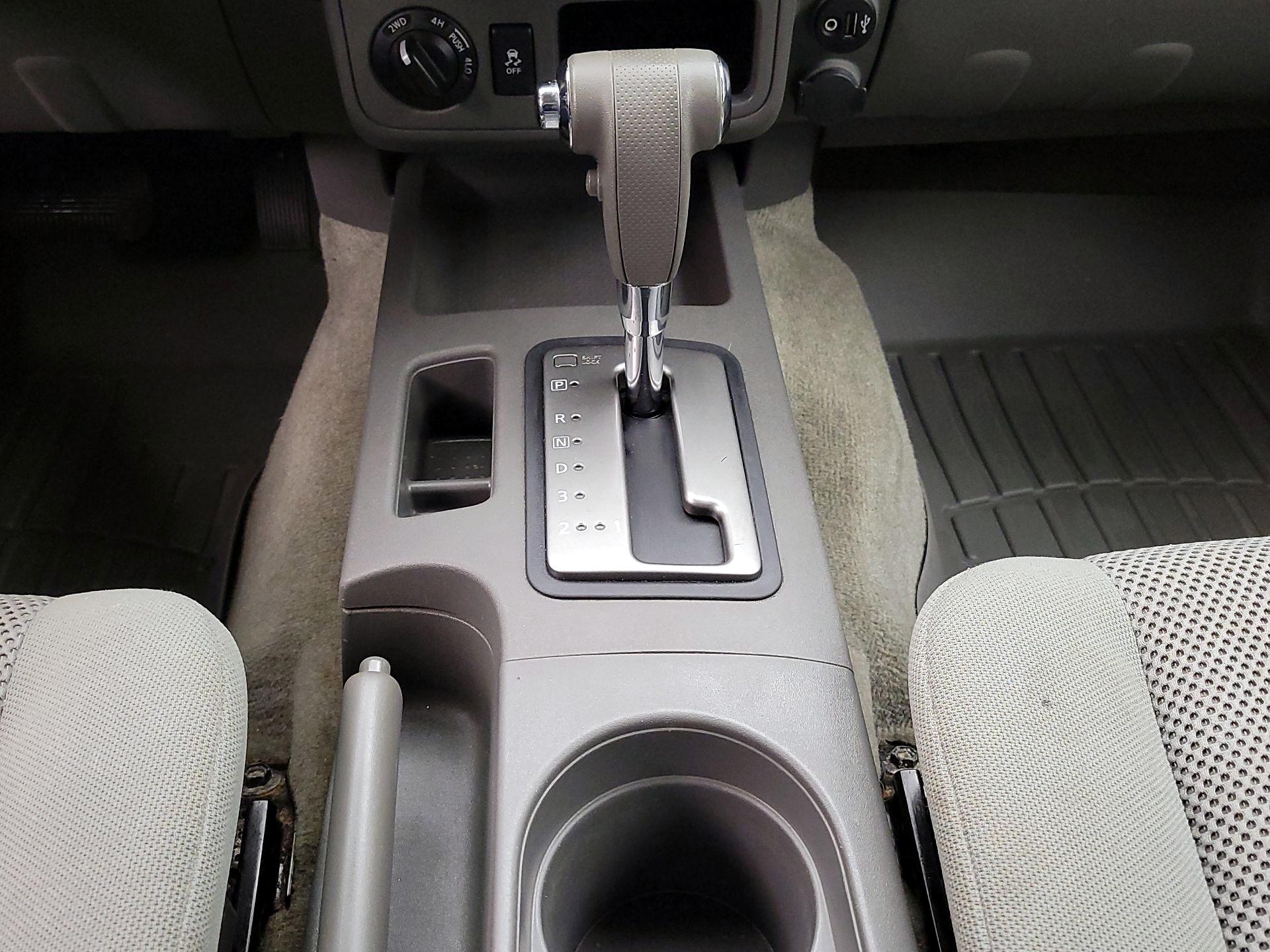 Thumbnail: 2017 Nissan Frontier - 16