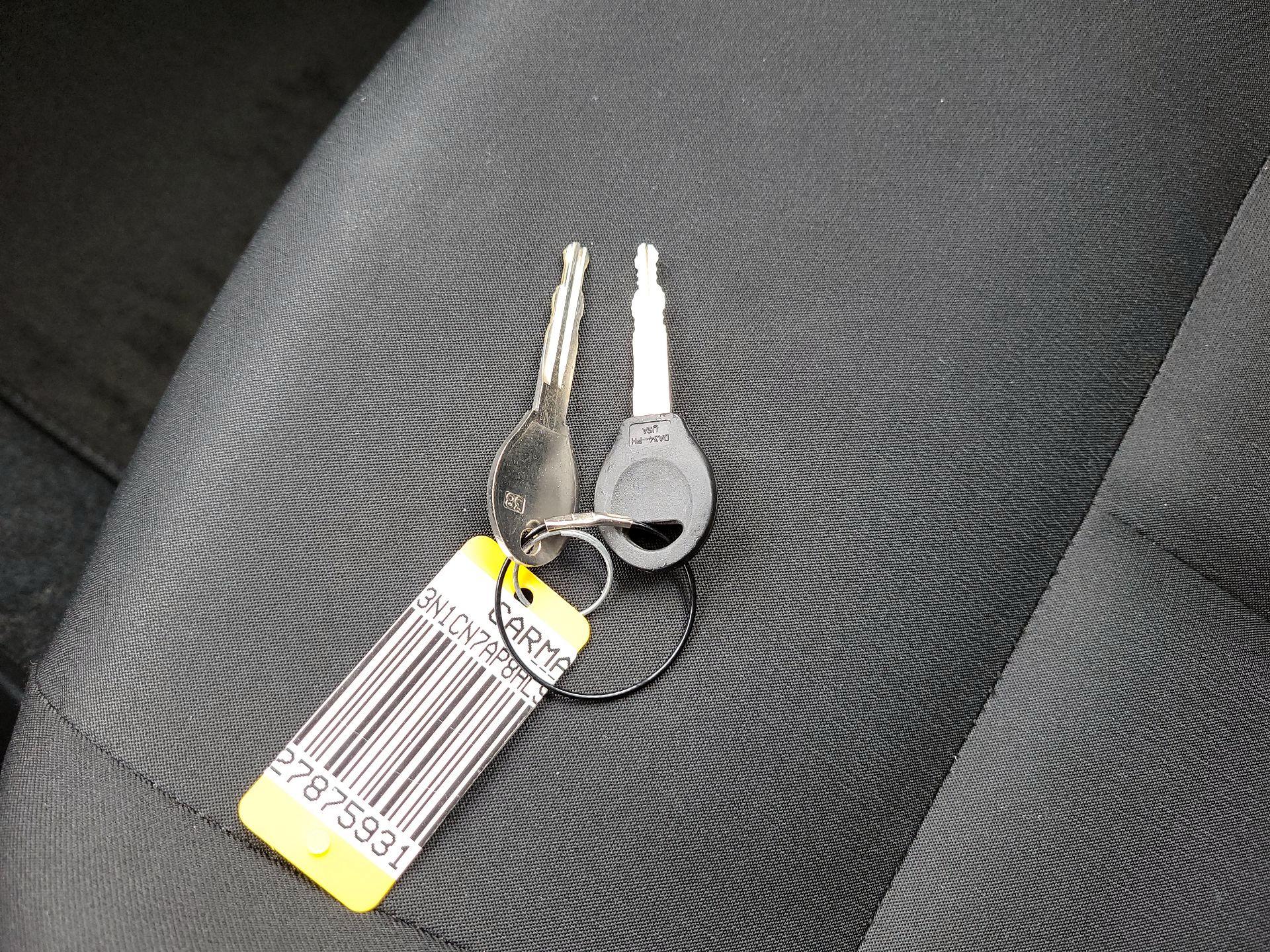 Thumbnail: 2017 Nissan Versa - 9