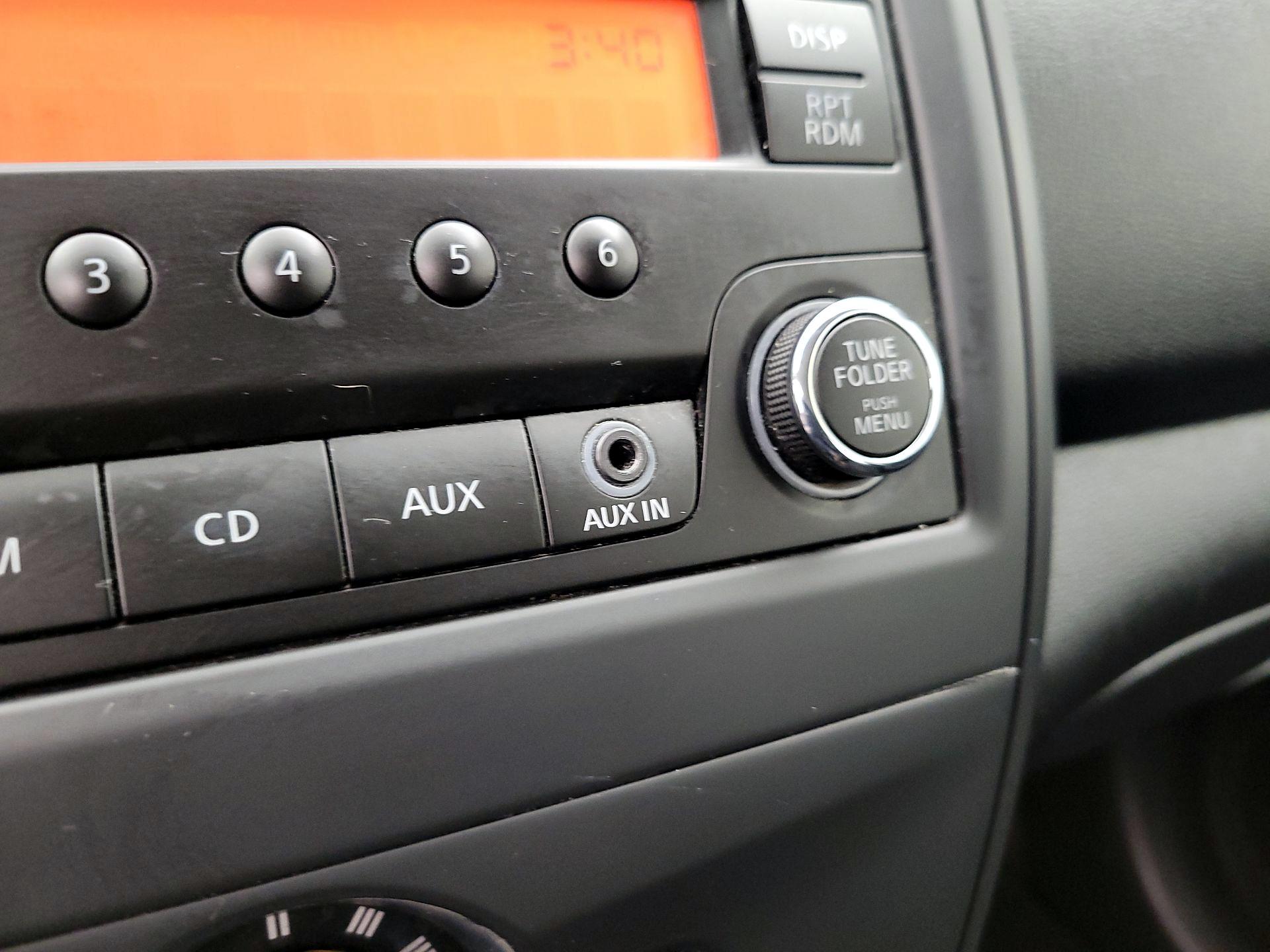 Thumbnail: 2017 Nissan Versa - 17