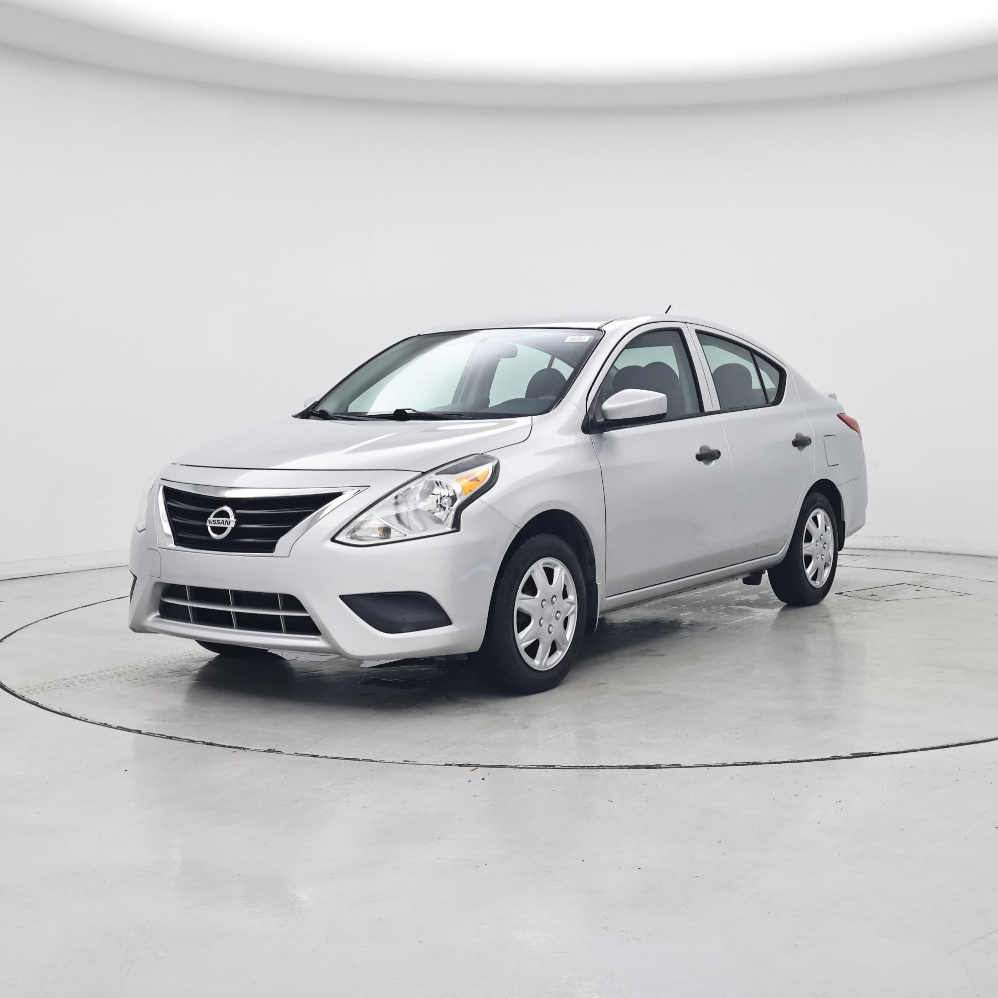 Thumbnail: 2017 Nissan Versa - 4