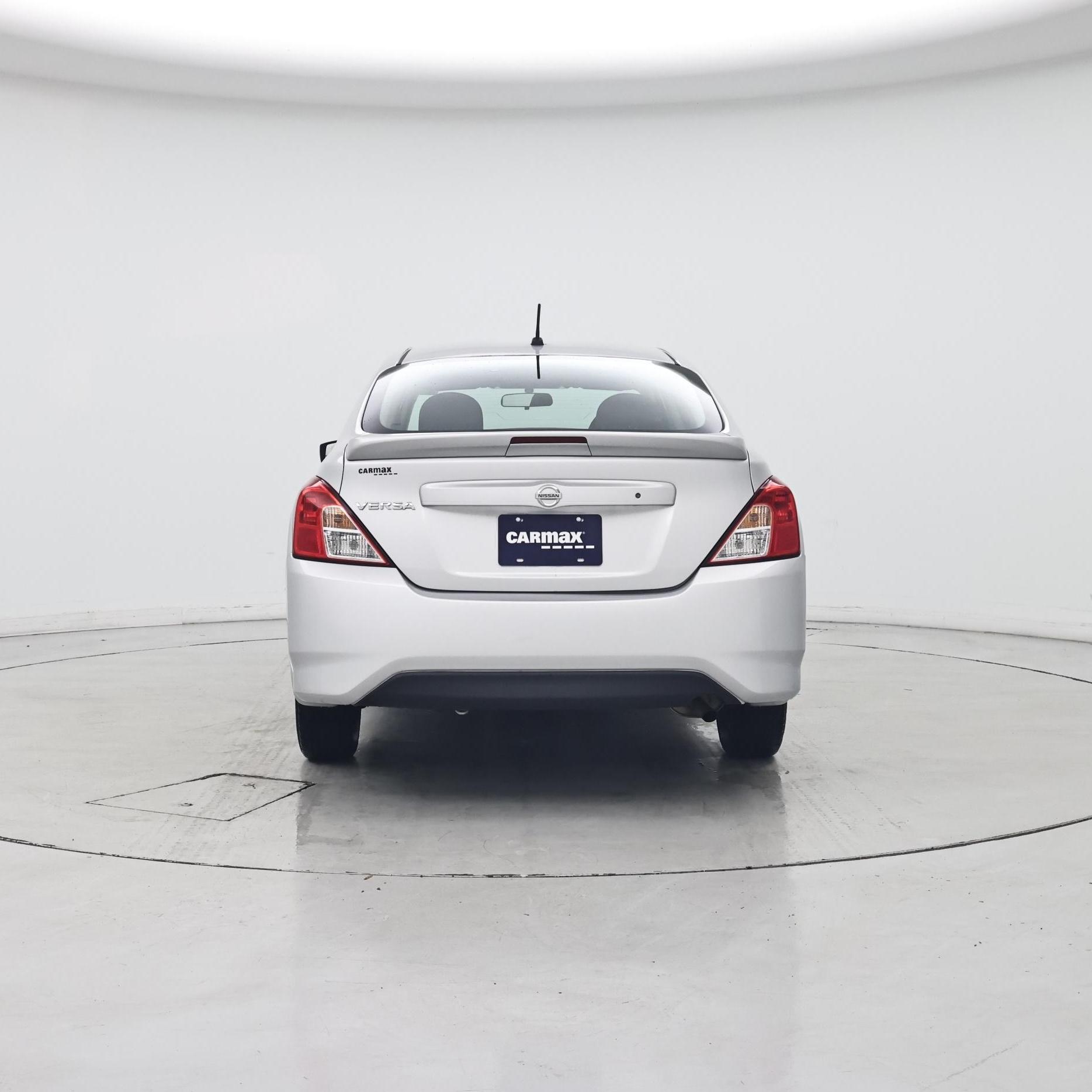 Thumbnail: 2017 Nissan Versa - 6