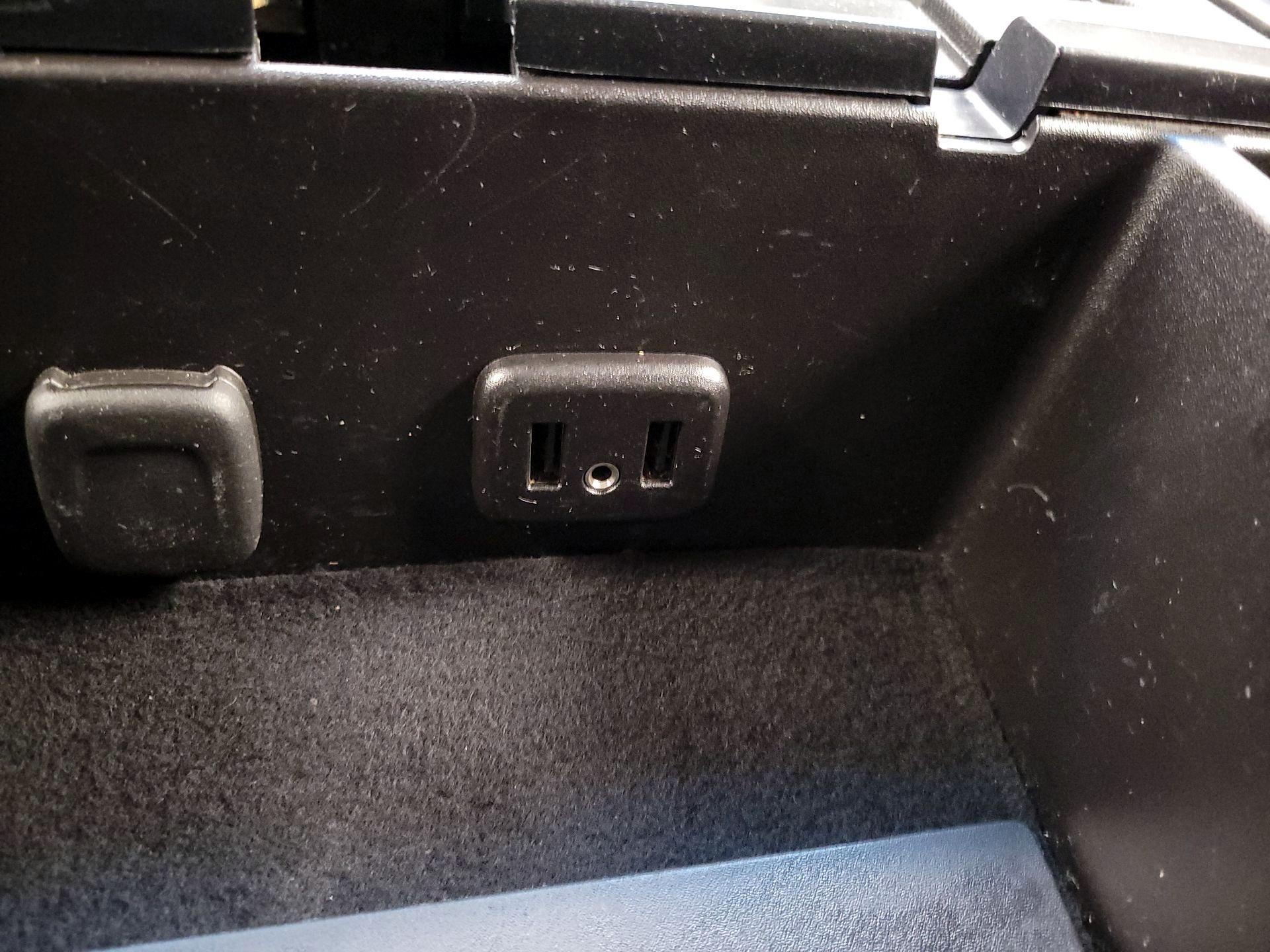 Thumbnail: 2017 Chevrolet Silverado 1500 - 18