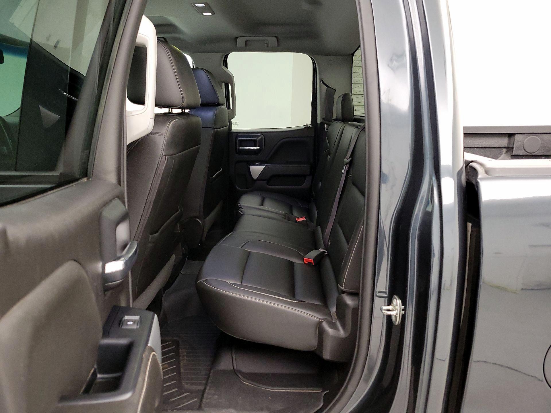 Thumbnail: 2017 Chevrolet Silverado 1500 - 19