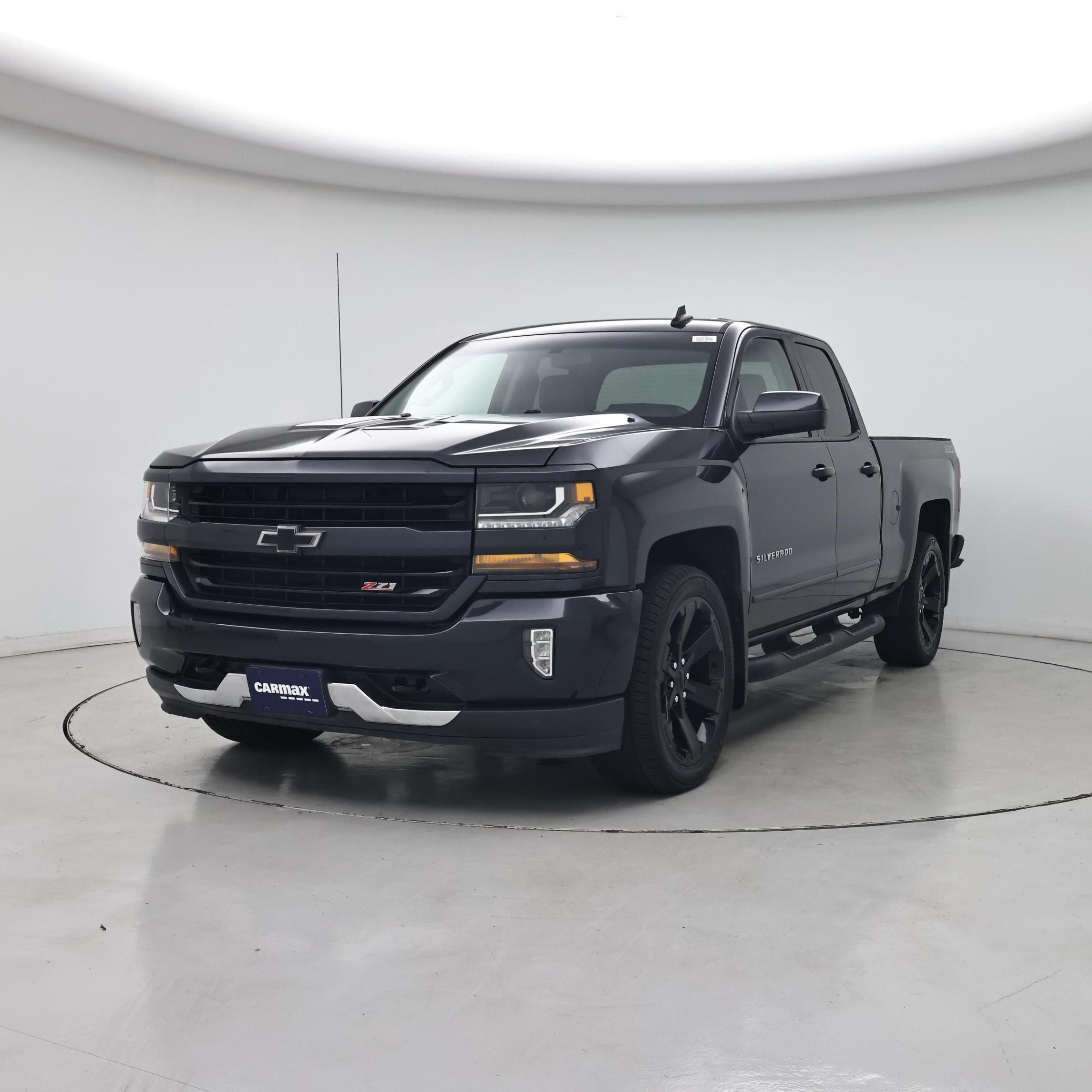 Thumbnail: 2017 Chevrolet Silverado 1500 - 4