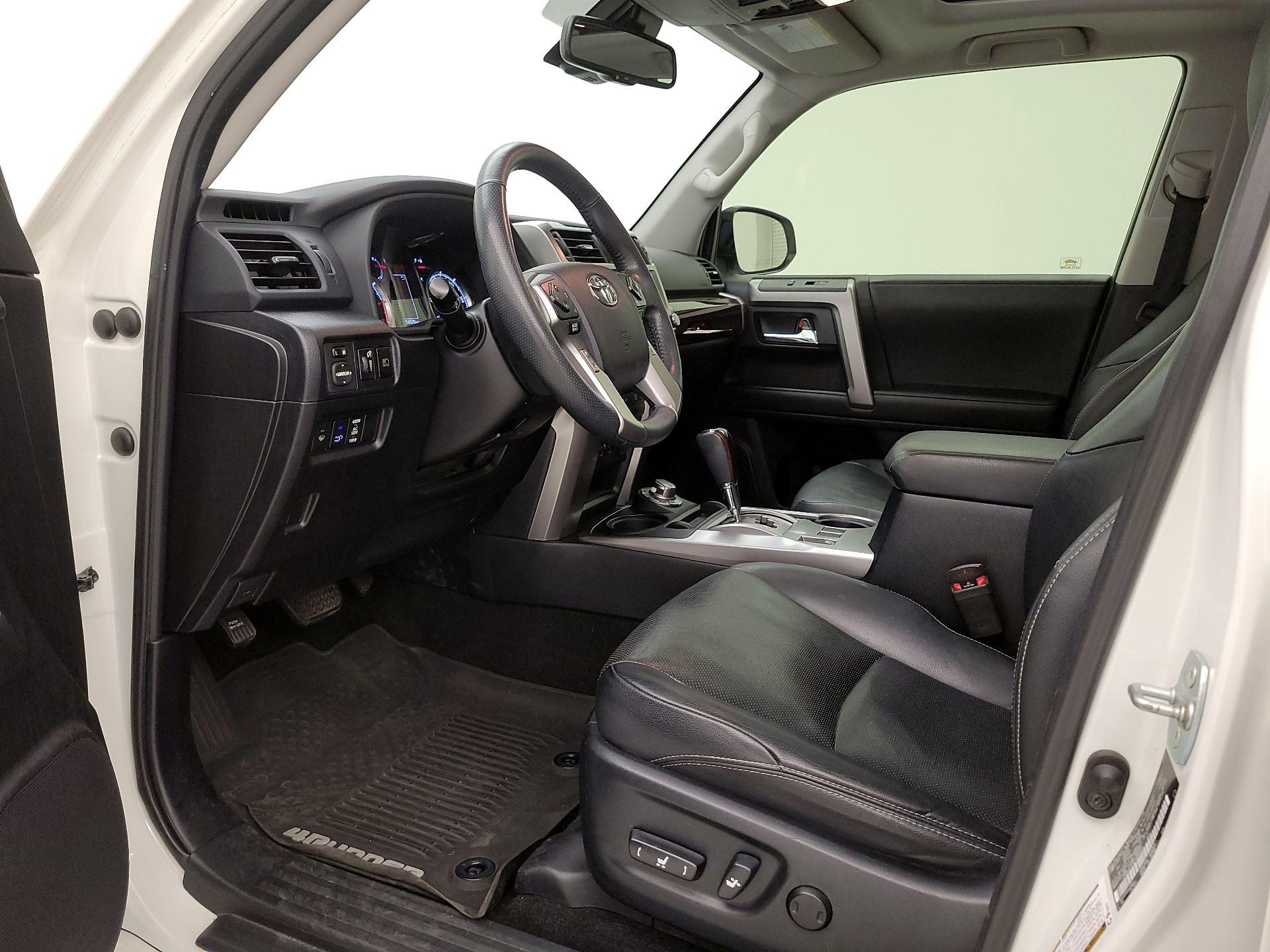 Thumbnail: 2020 Toyota 4Runner - 11