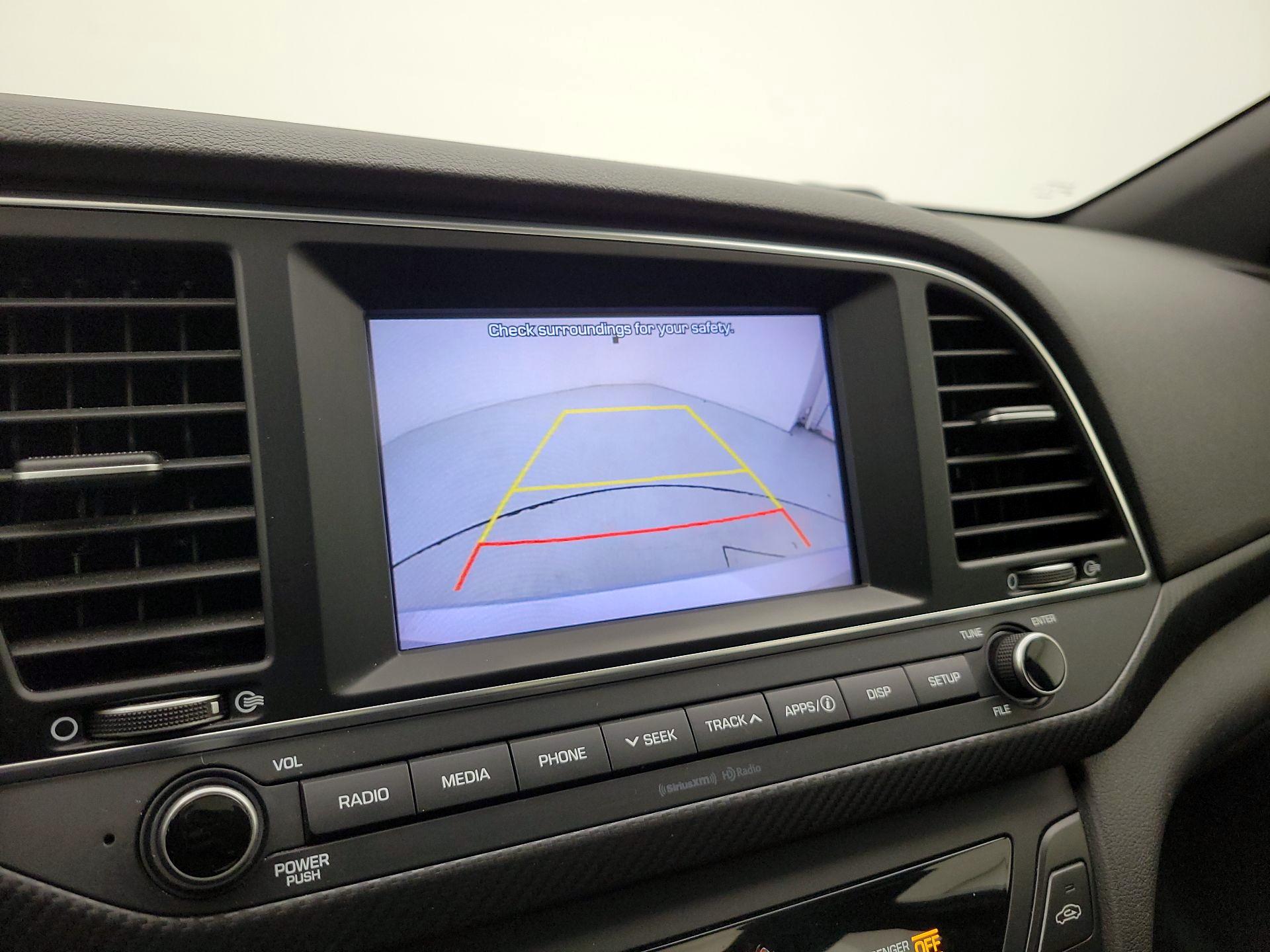 Thumbnail: 2018 Hyundai Elantra - 14