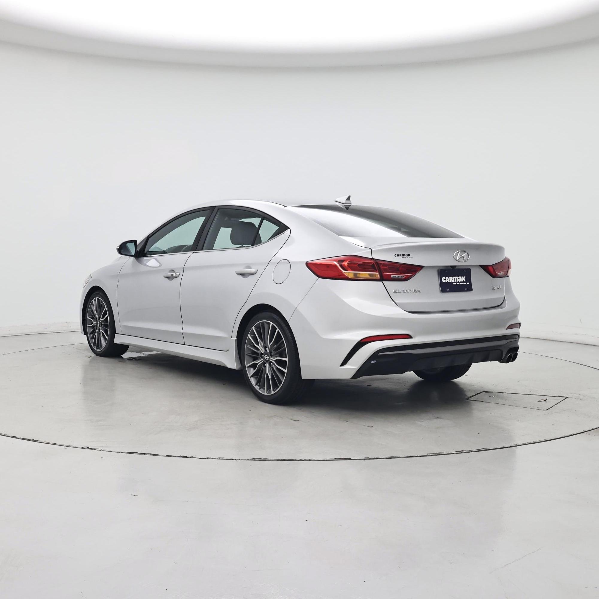 Thumbnail: 2018 Hyundai Elantra - 2