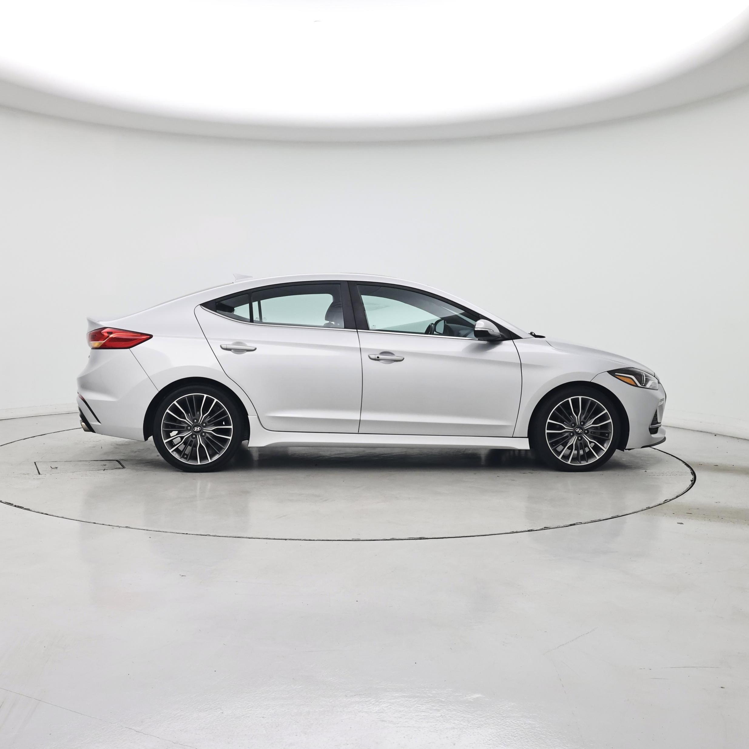 Thumbnail: 2018 Hyundai Elantra - 7