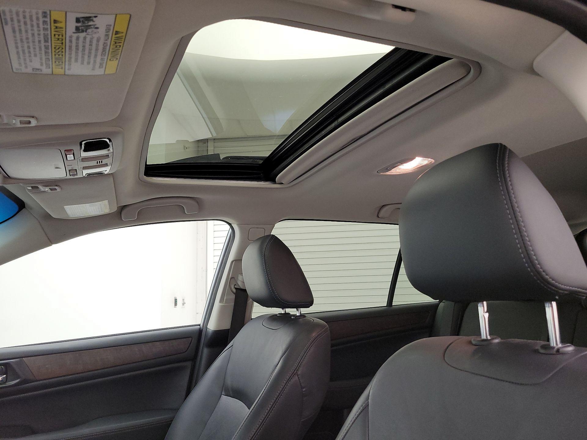 Thumbnail: 2016 Subaru Outback - 20