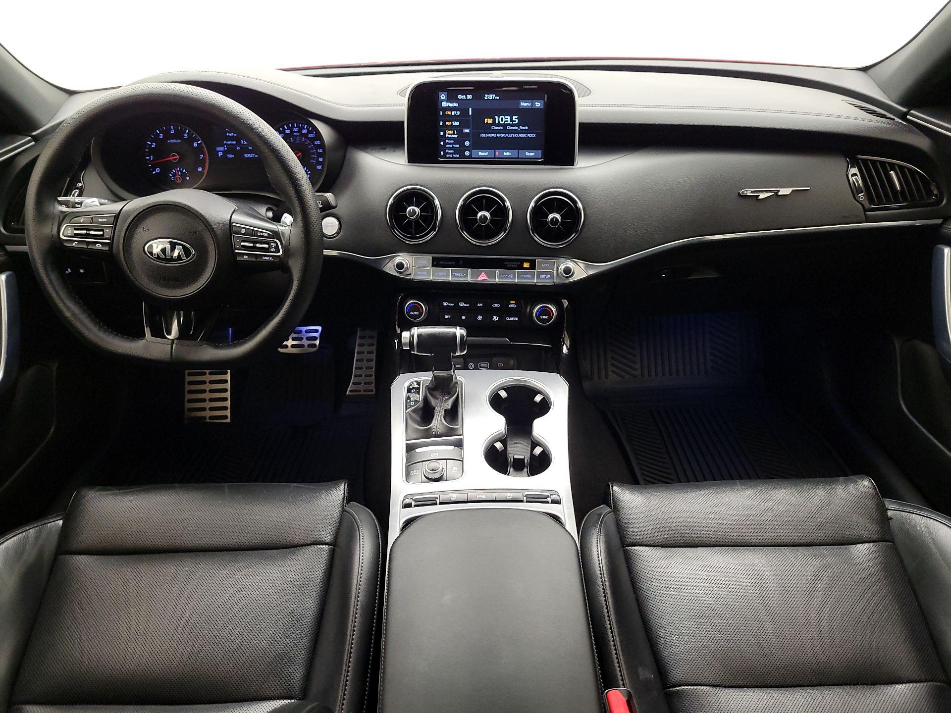 Thumbnail: 2019 Kia Stinger - 9