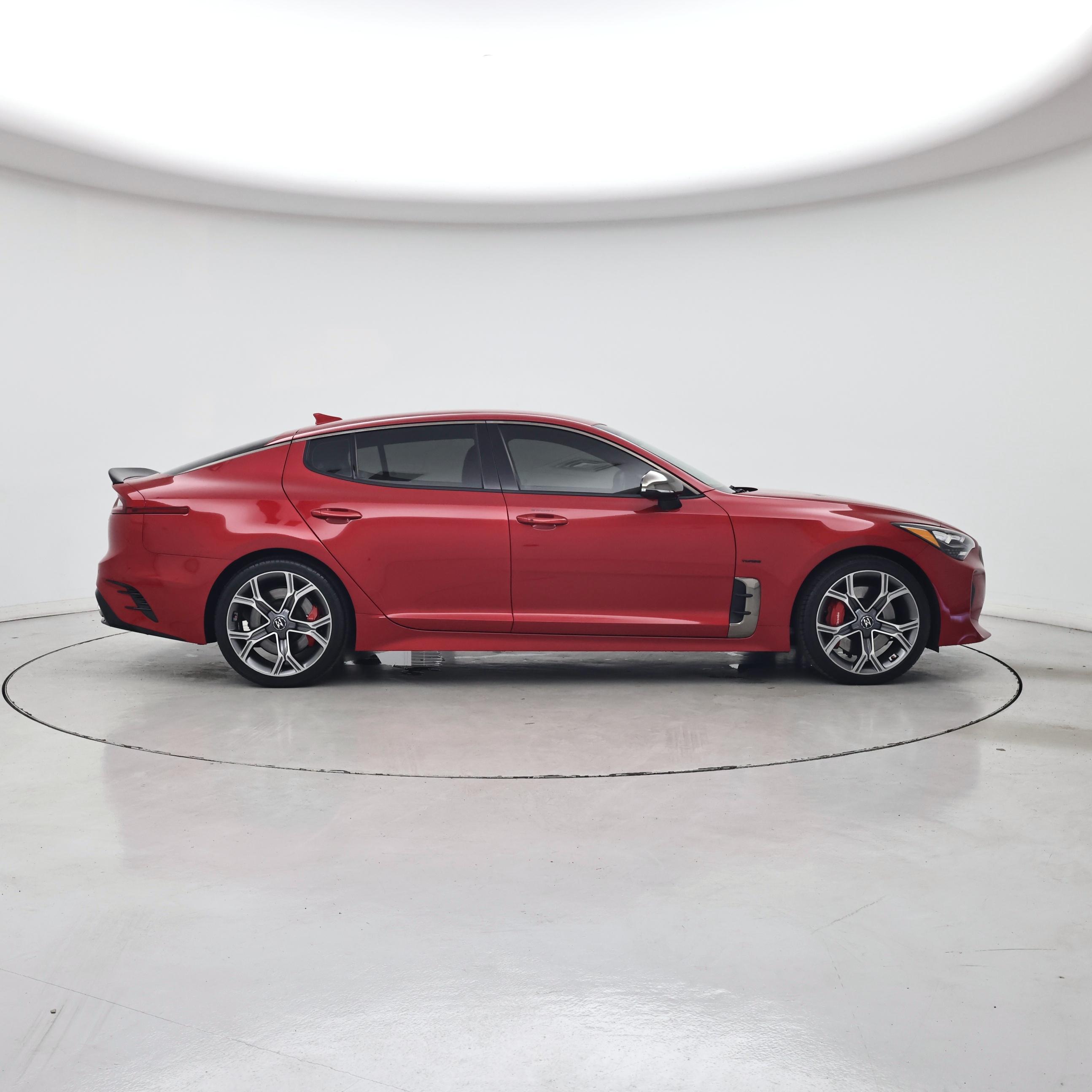 Thumbnail: 2019 Kia Stinger - 7