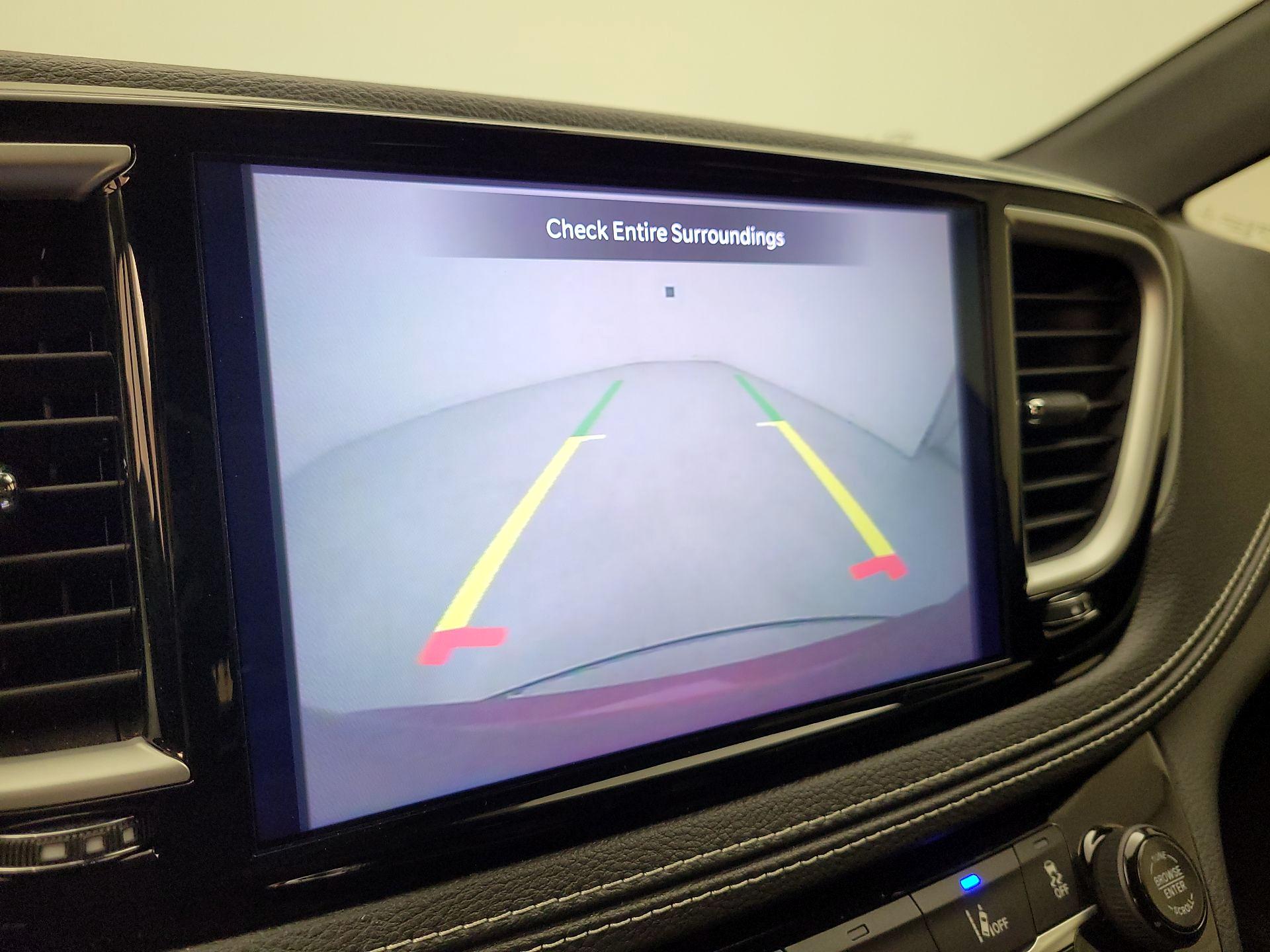 Thumbnail: 2021 Chrysler Pacifica - 14