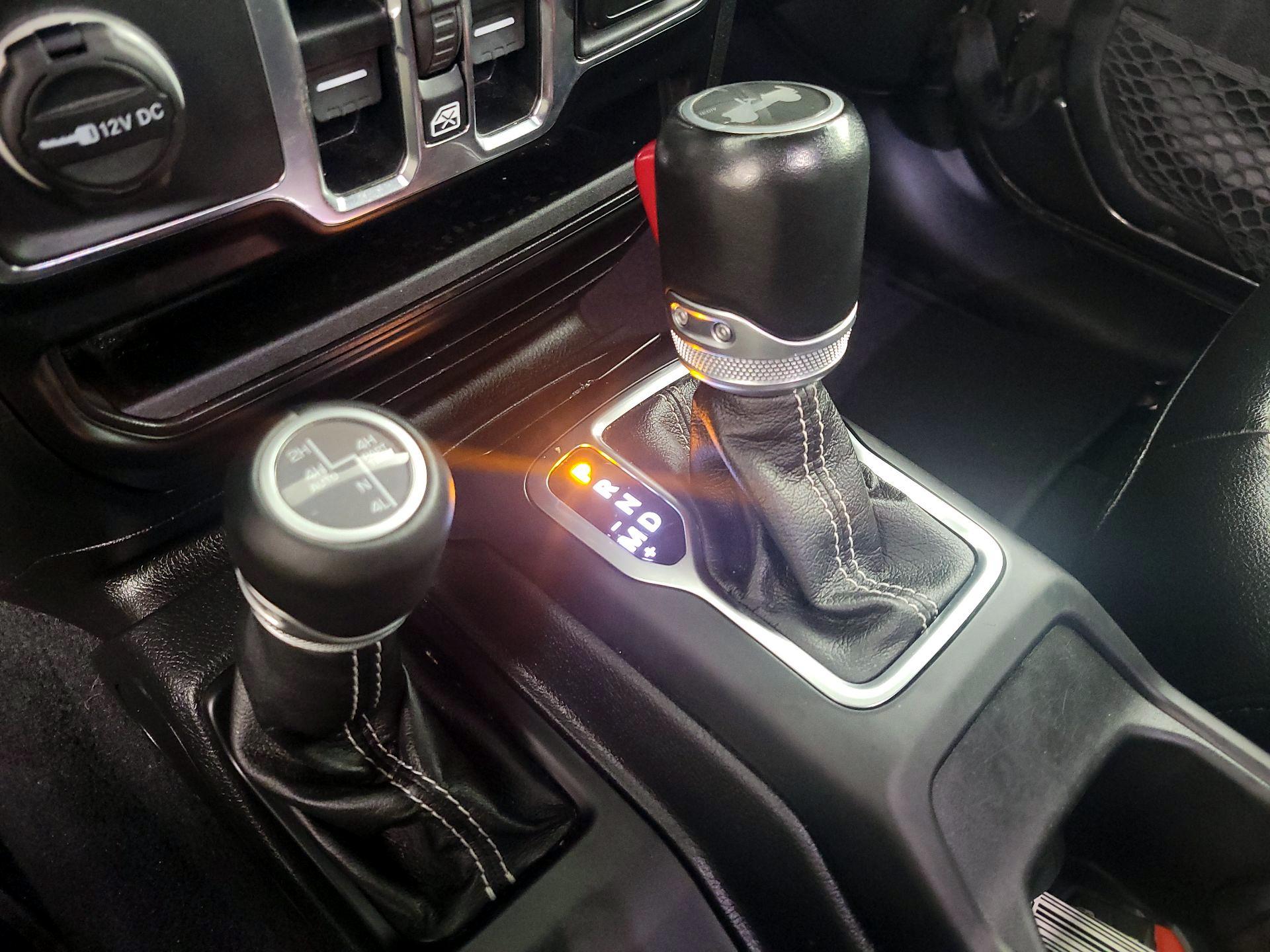 Thumbnail: 2021 Jeep Wrangler - 18